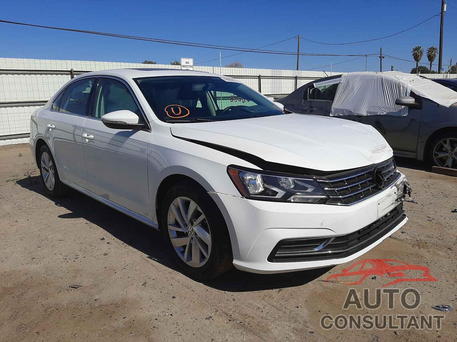 VOLKSWAGEN PASSAT 2018 - 1VWBA7A30JC023461