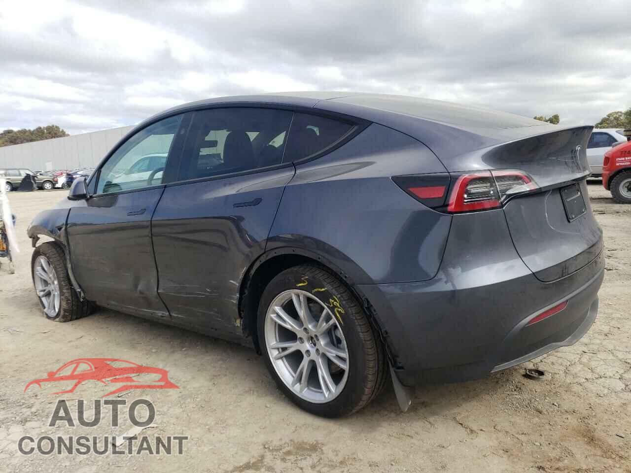TESLA MODEL Y 2023 - 7SAYGAEE7PF969589