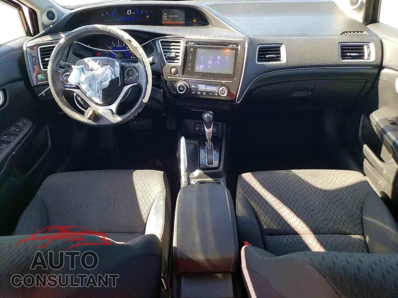 HONDA CIVIC 2015 - 2HGFB2F86FH510971
