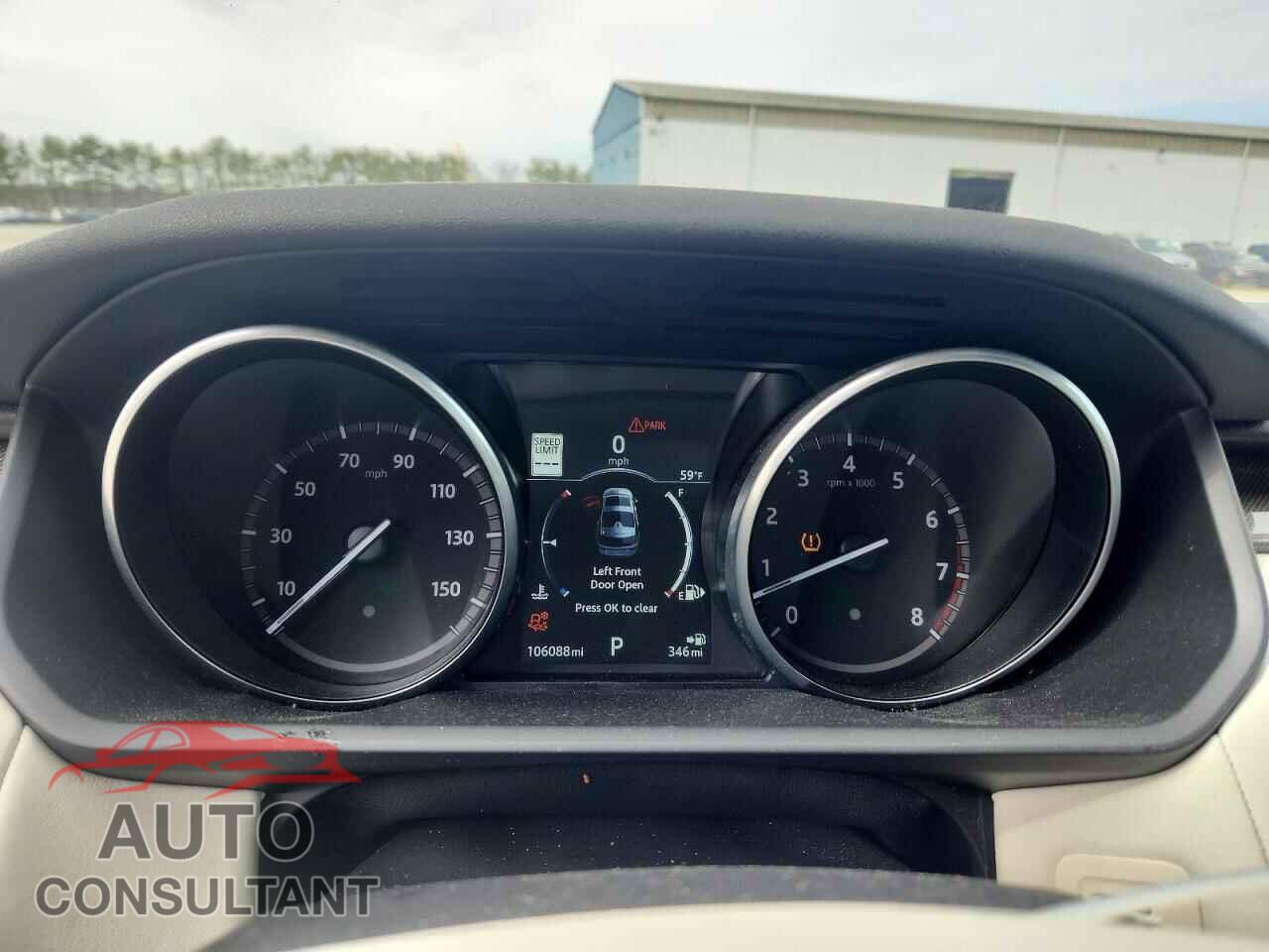 LAND ROVER DISCOVERY 2017 - SALRHBBV1HA019109