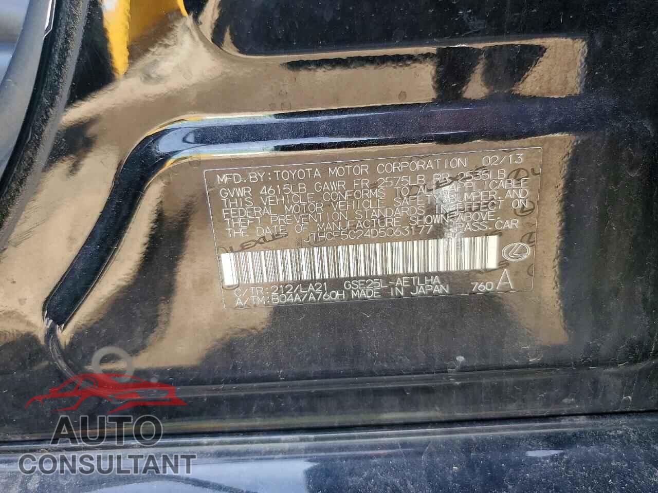 LEXUS IS 2013 - JTHCF5C24D5063177