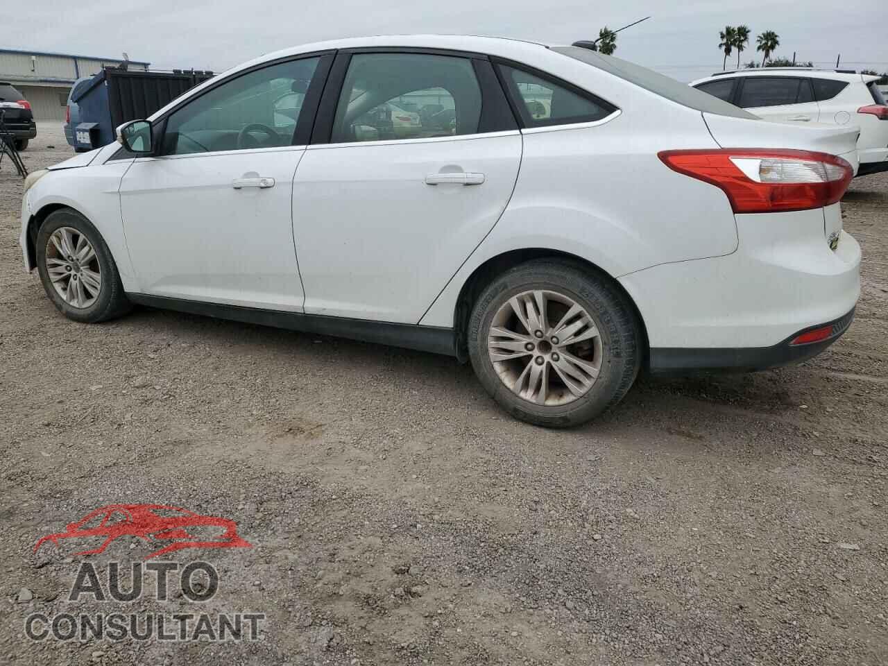FORD FOCUS 2012 - 1FAHP3H21CL424737
