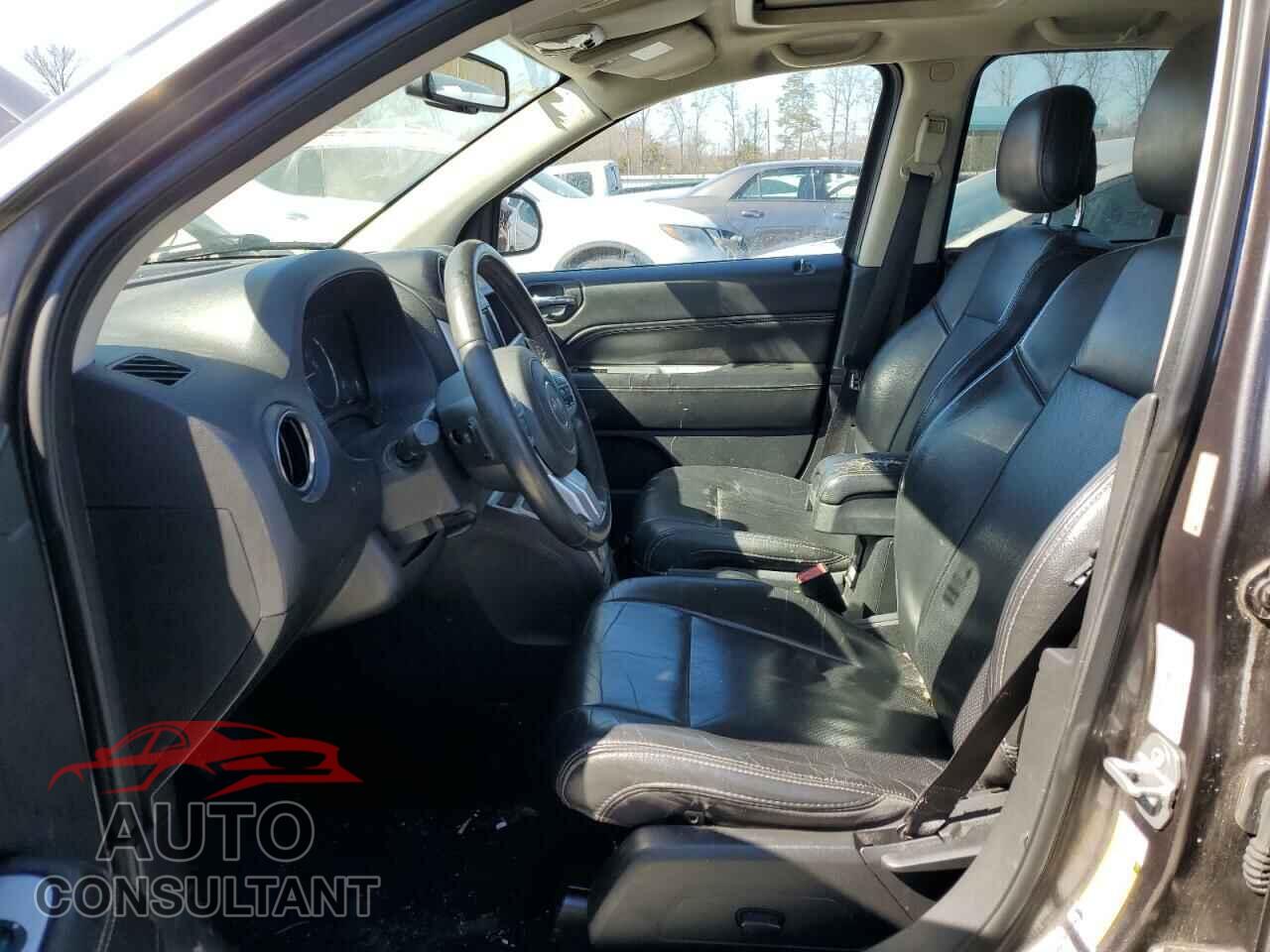 JEEP COMPASS 2015 - 1C4NJCEA2FD297487