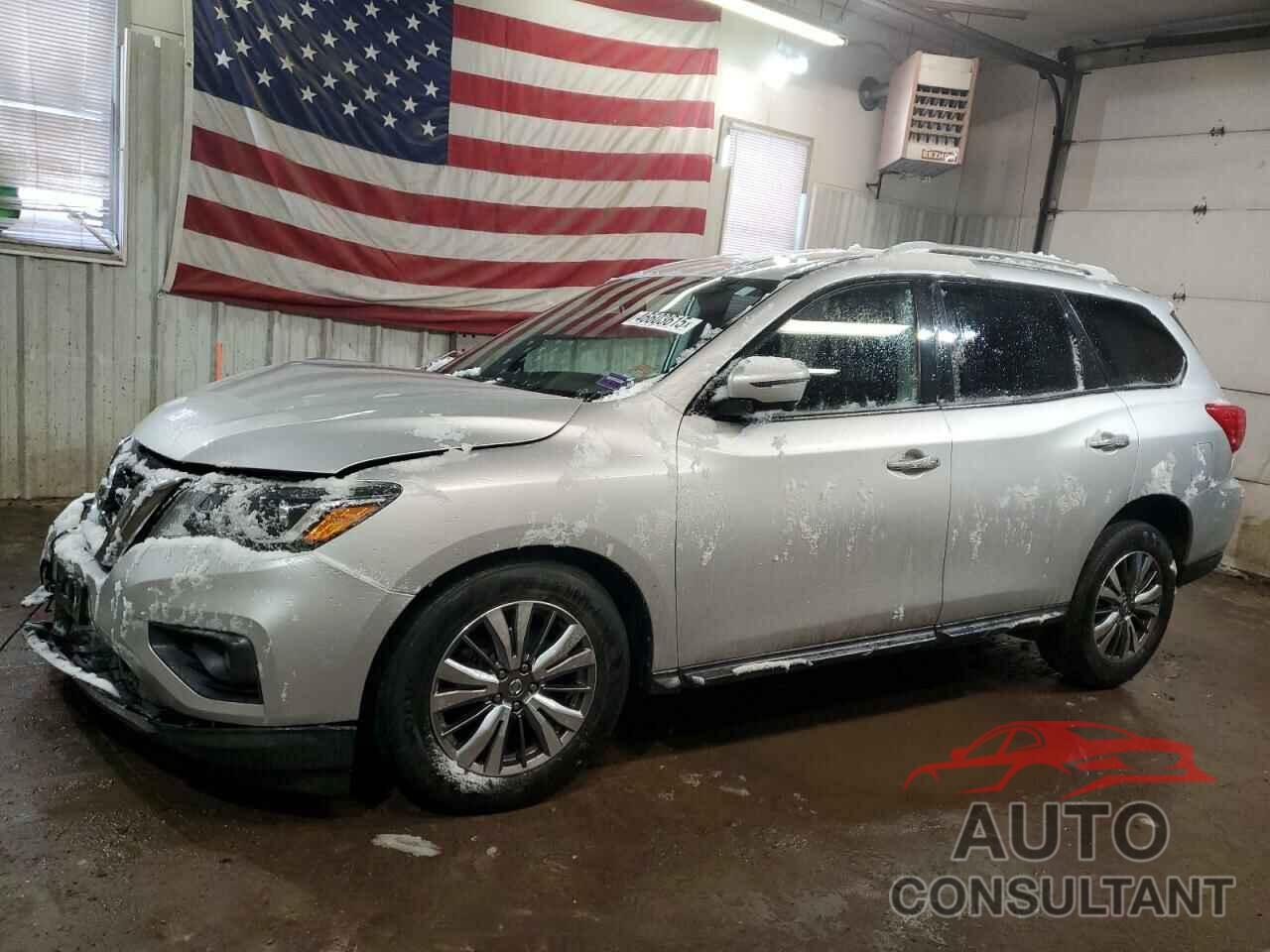 NISSAN PATHFINDER 2019 - 5N1DR2MM7KC619238