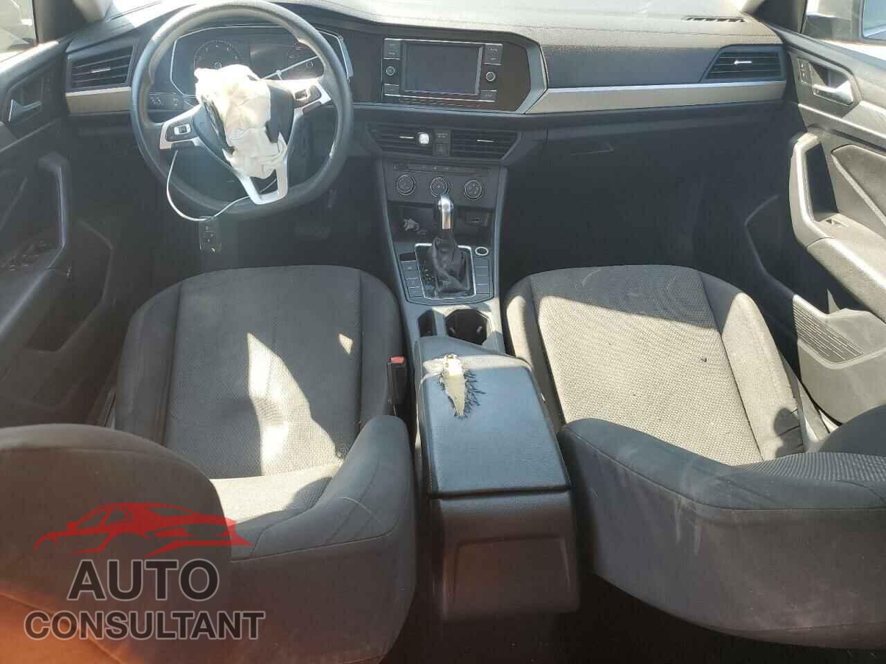 VOLKSWAGEN JETTA 2019 - 3VWC57BU6KM048686