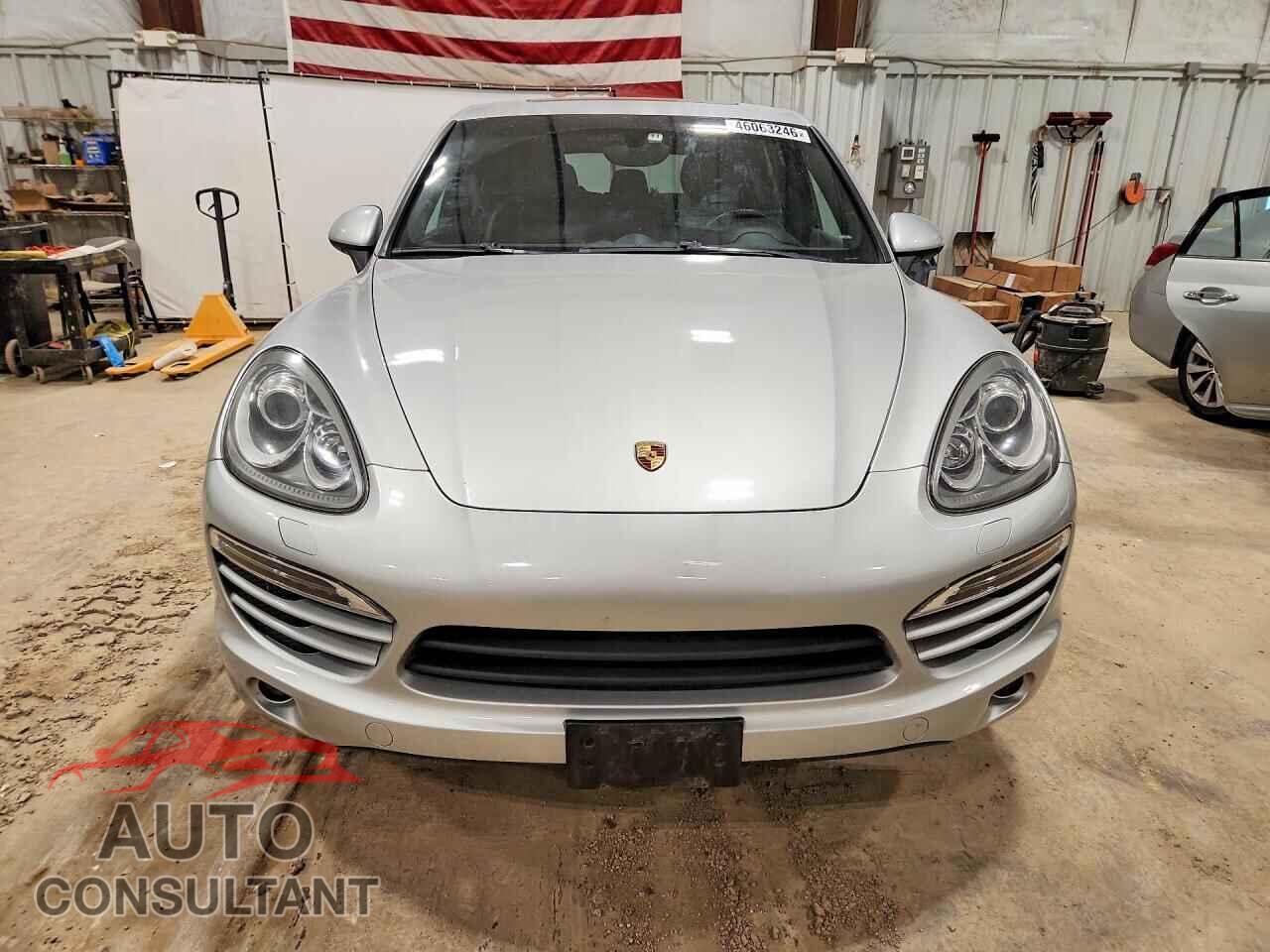 PORSCHE CAYENNE 2012 - WP1AA2A26CLA08974