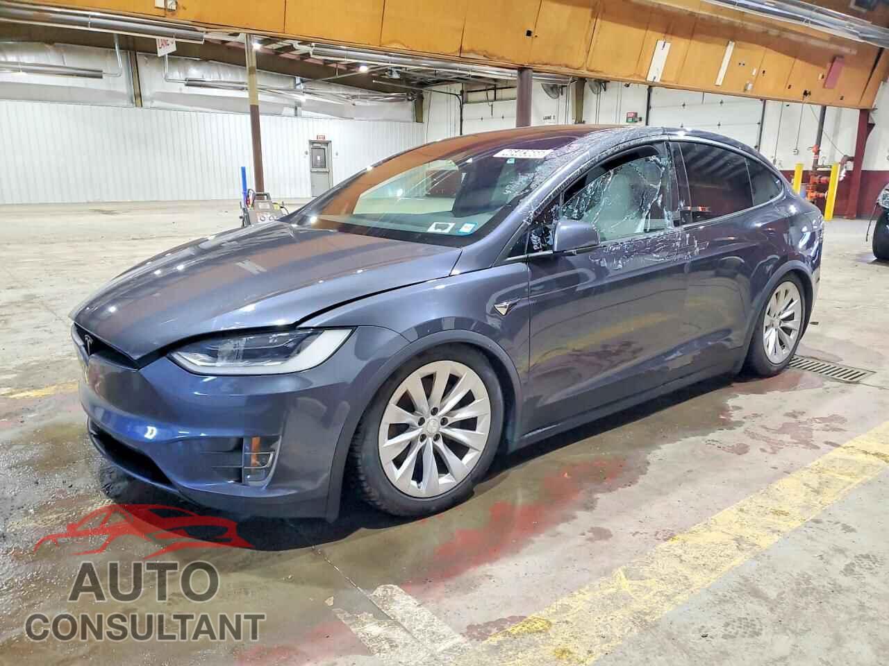 TESLA MODEL X 2017 - 5YJXCBE25HF043595