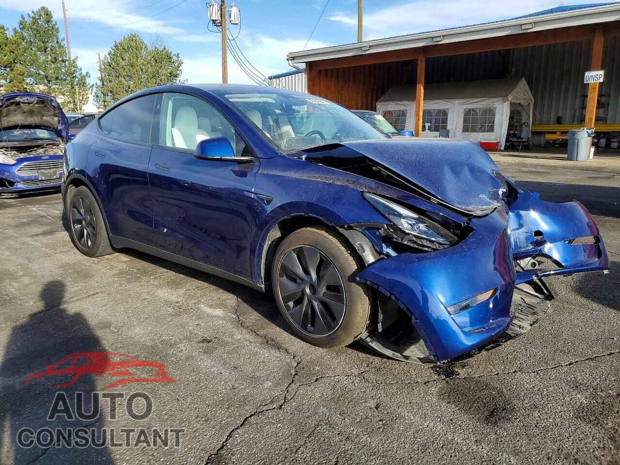 TESLA MODEL Y 2025 - 7SAYGDEEXSF263436
