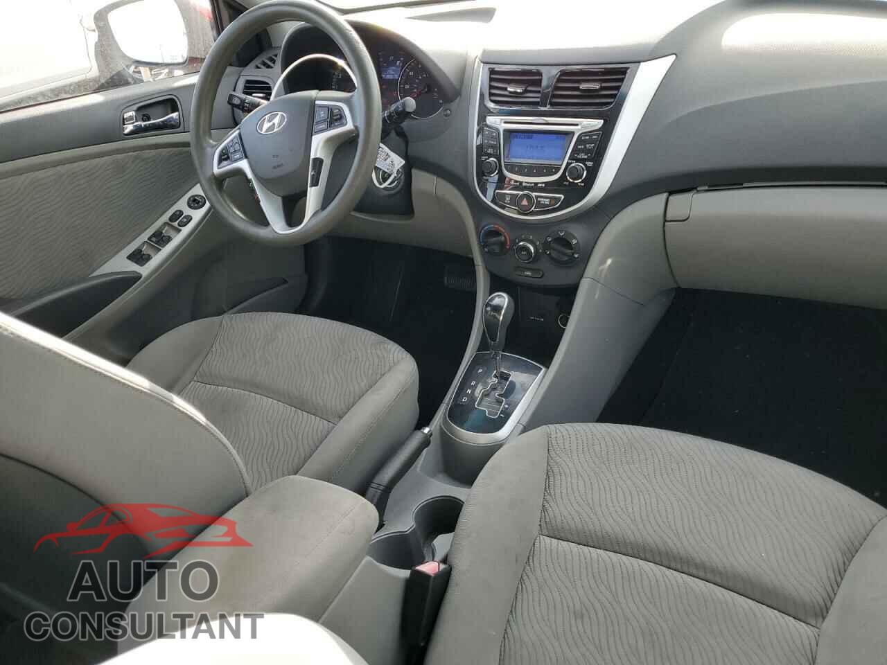 HYUNDAI ACCENT 2012 - KMHCU4AE4CU121075
