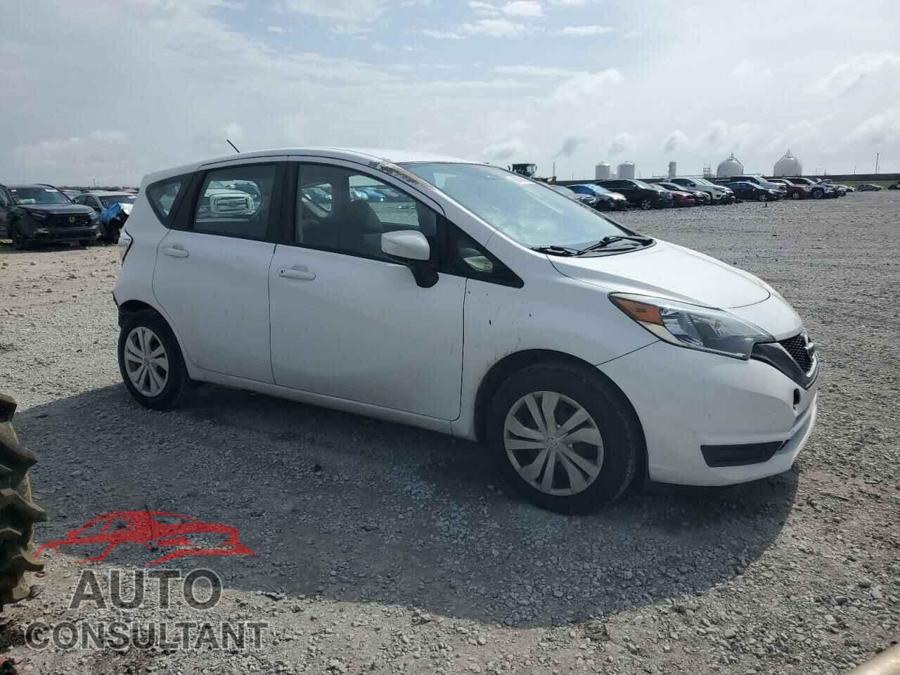 NISSAN VERSA 2017 - 3N1CE2CP5HL368078