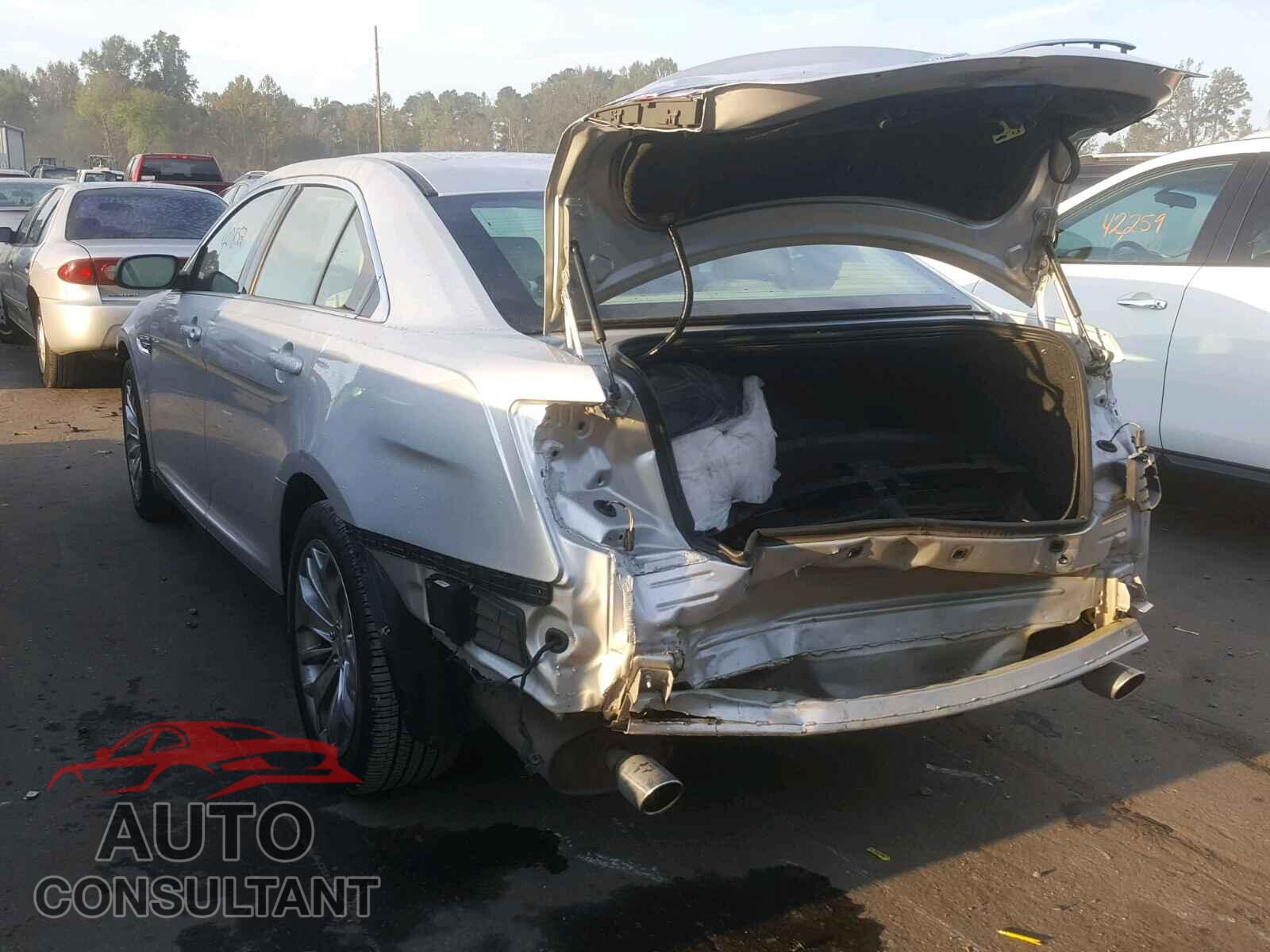 FORD TAURUS 2017 - 1FAHP2F86HG117730