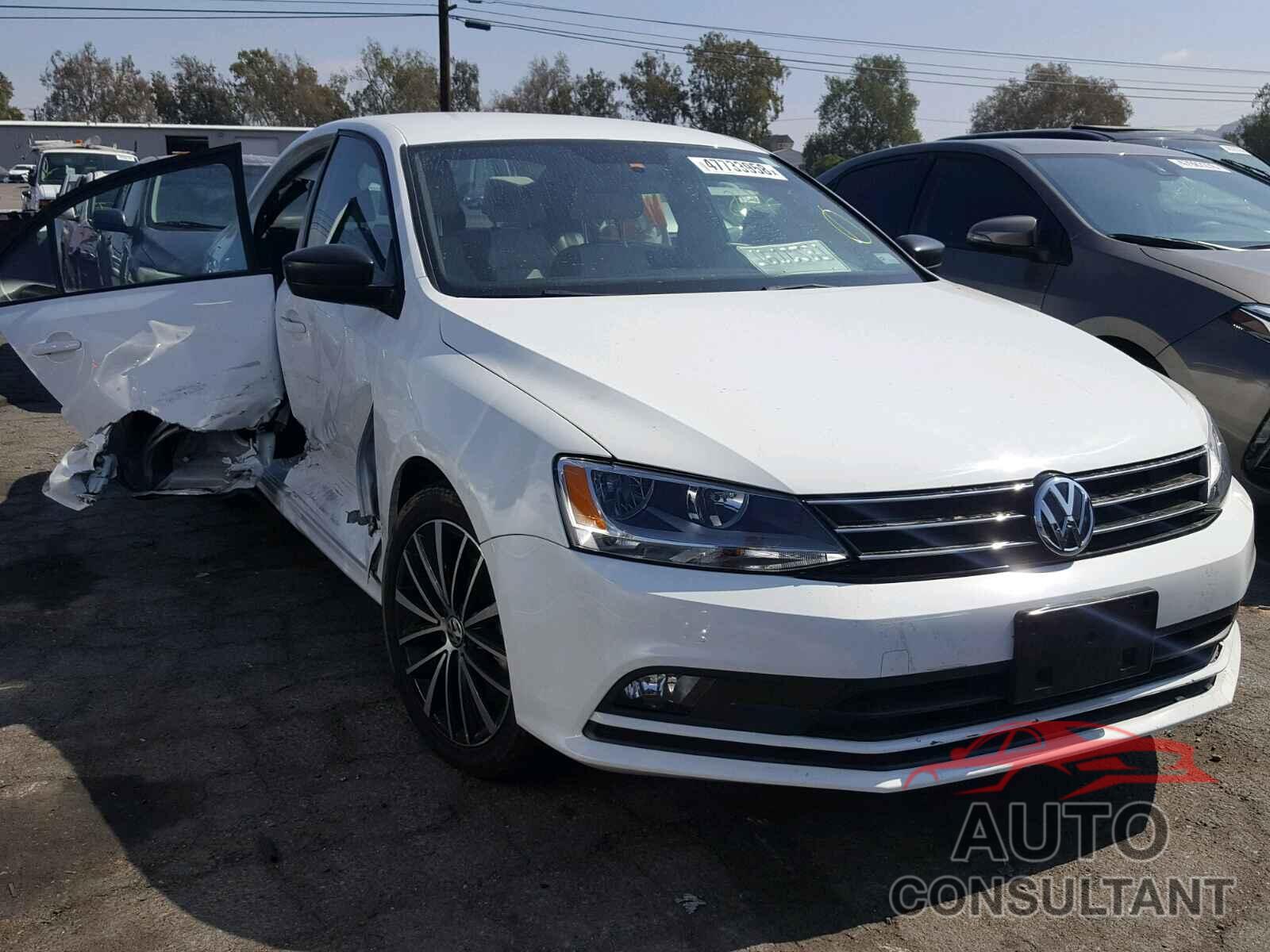 VOLKSWAGEN JETTA 2016 - 3VWD17AJ8GM285517