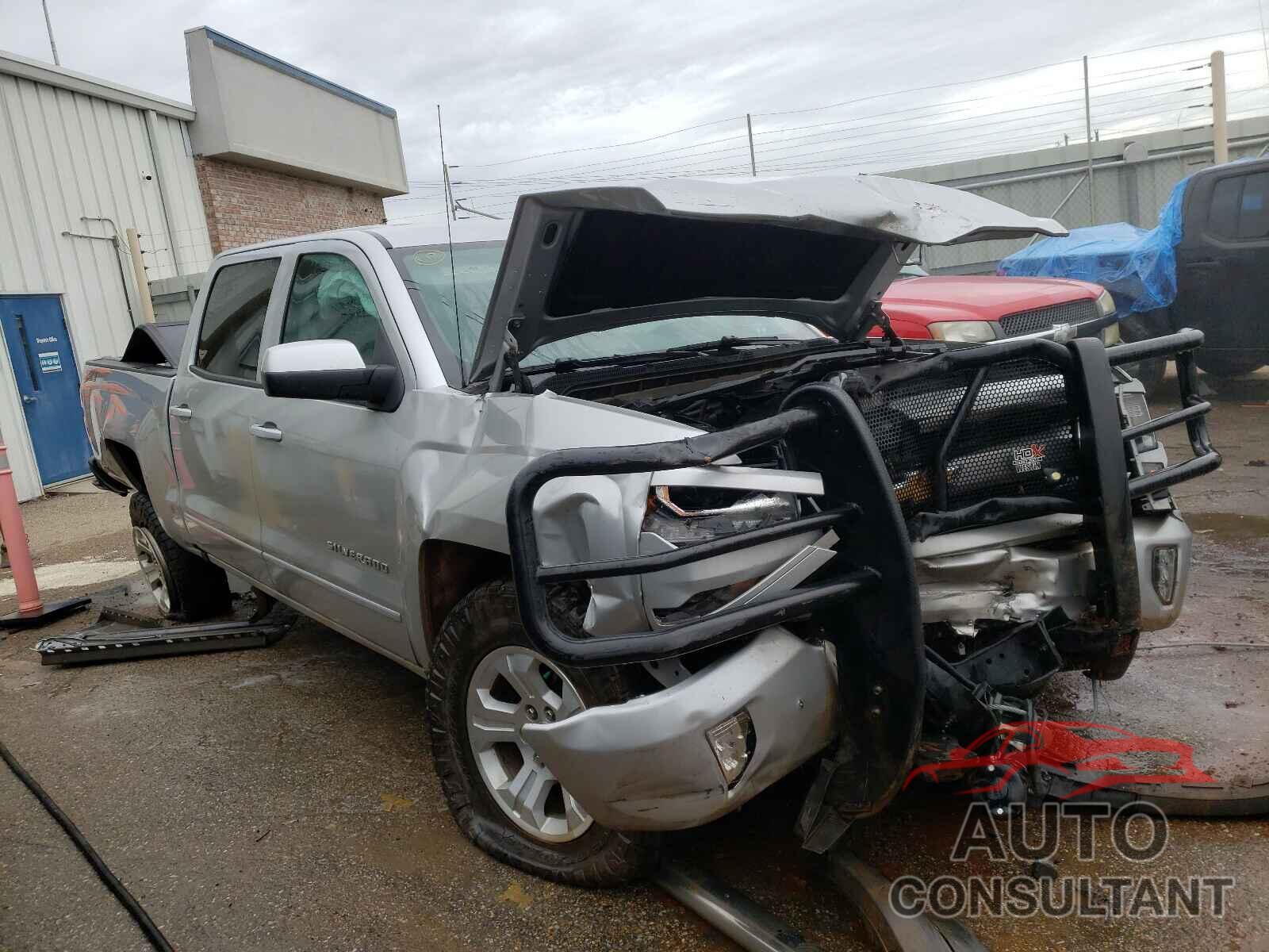 CHEVROLET SILVERADO 2018 - 3GCUKREC6JG544406