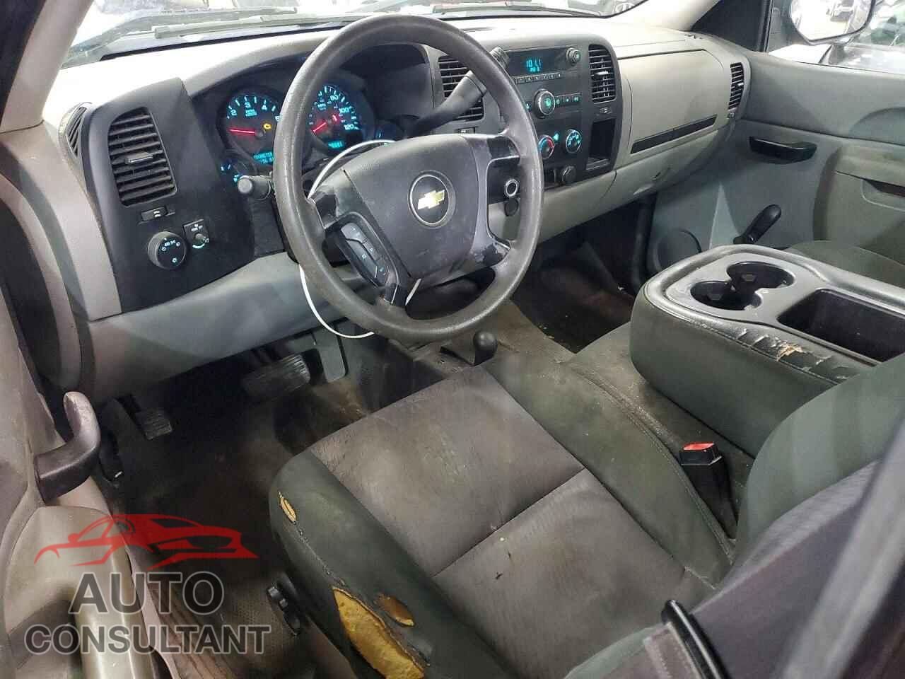 CHEVROLET SILVERADO 2013 - 1GCNKPEA7DZ203561