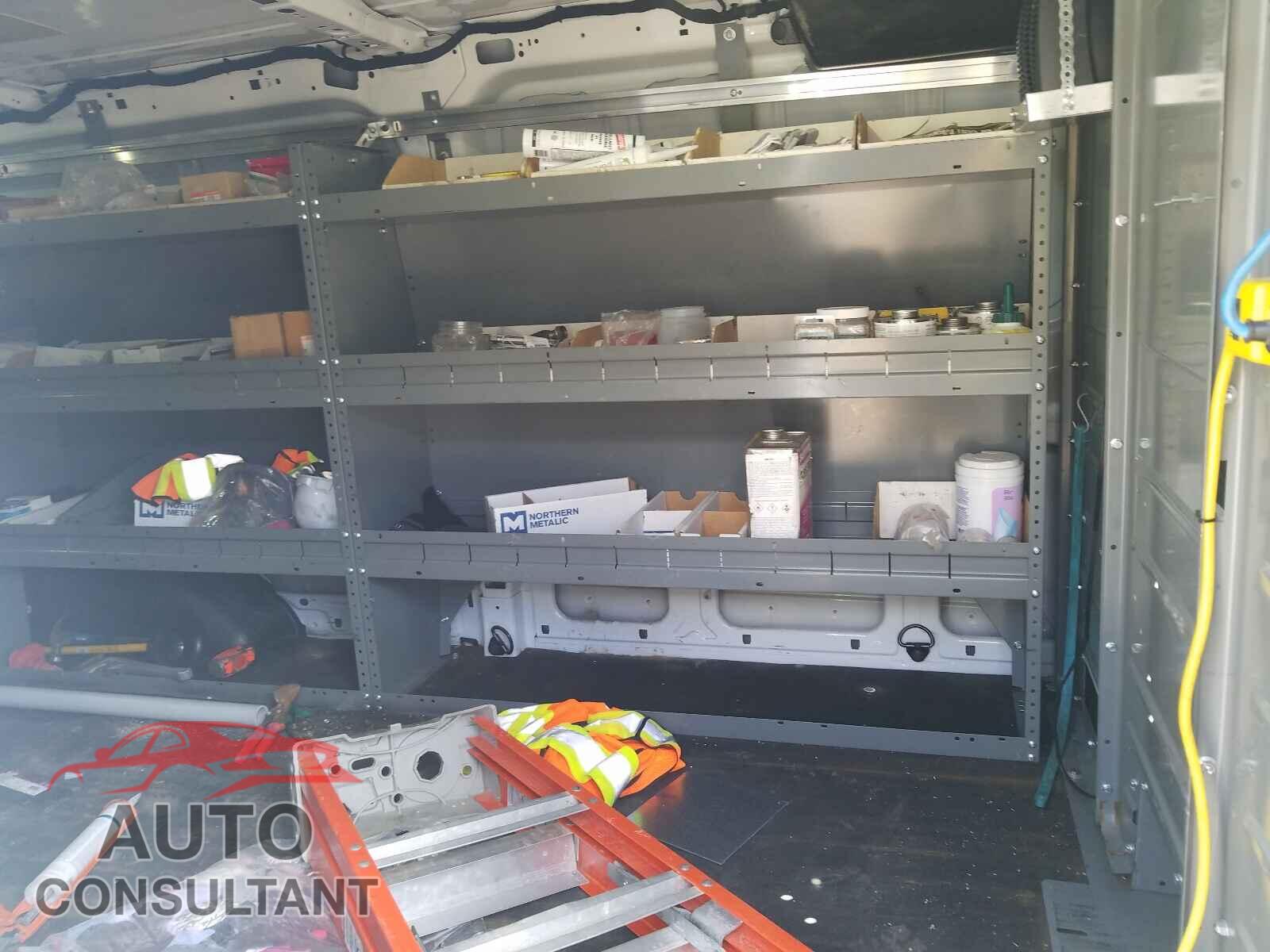 FORD TRANSIT CO 2017 - 1FTBW2YM8HKB44583