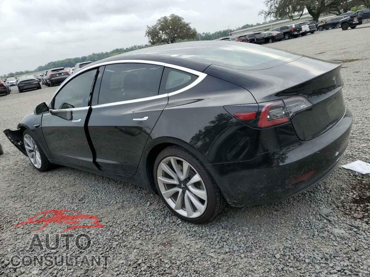TESLA MODEL 3 2018 - 5YJ3E1EB7JF111775