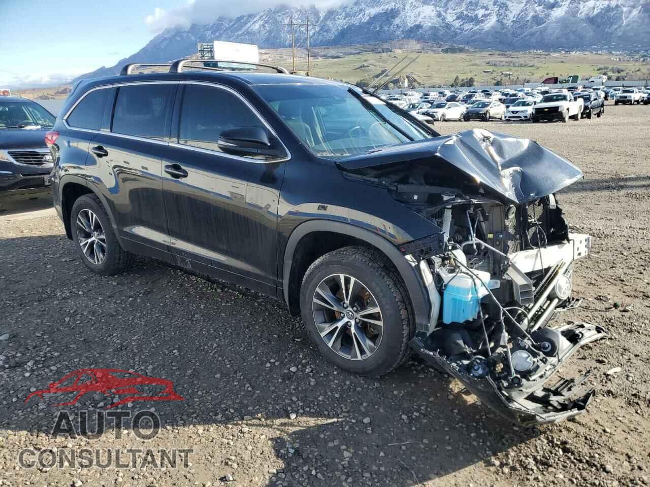 TOYOTA HIGHLANDER 2017 - 5TDBZRFH2HS364381