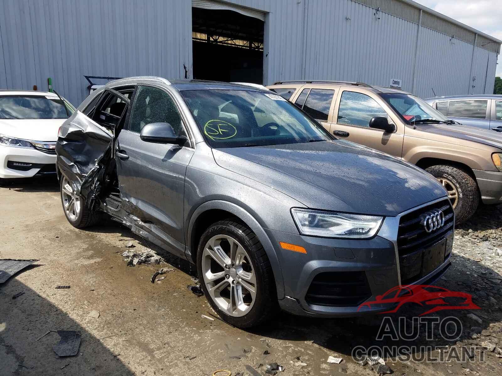 AUDI Q3 2017 - WA1JCCFS9HR017127