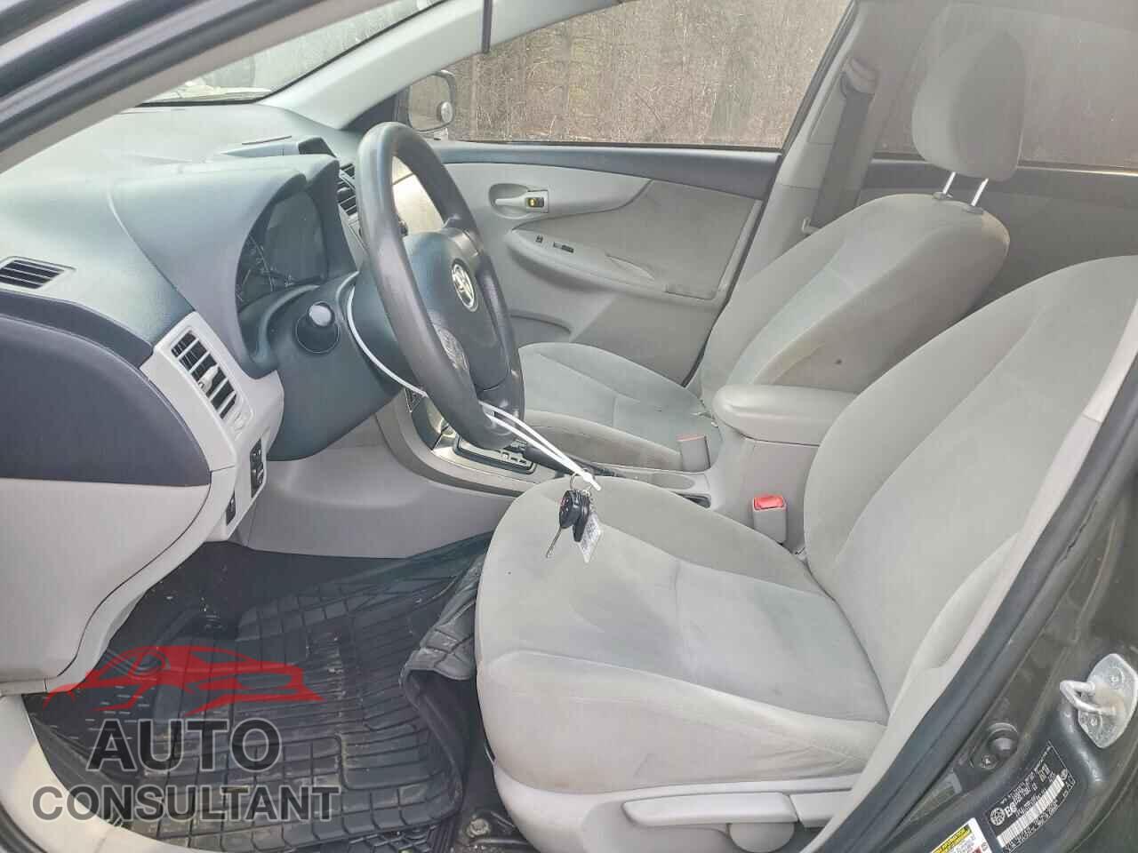 TOYOTA COROLLA 2012 - 2T1BU4EEXCC881101