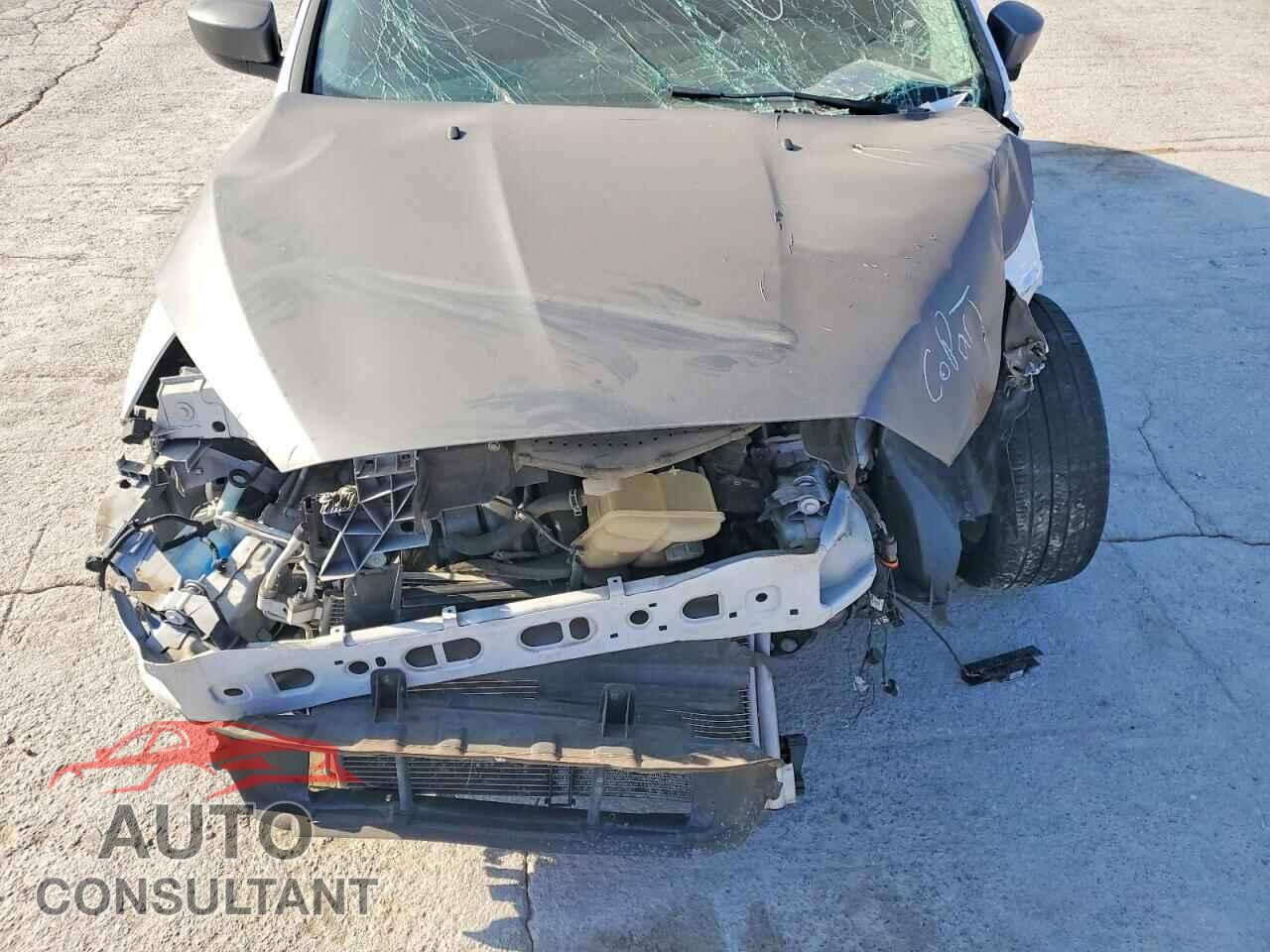 FORD FOCUS 2016 - 1FADP3E24GL328173