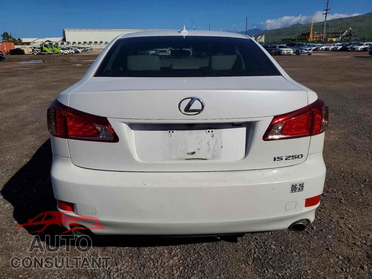 LEXUS IS 2012 - JTHBF5C24C5172605