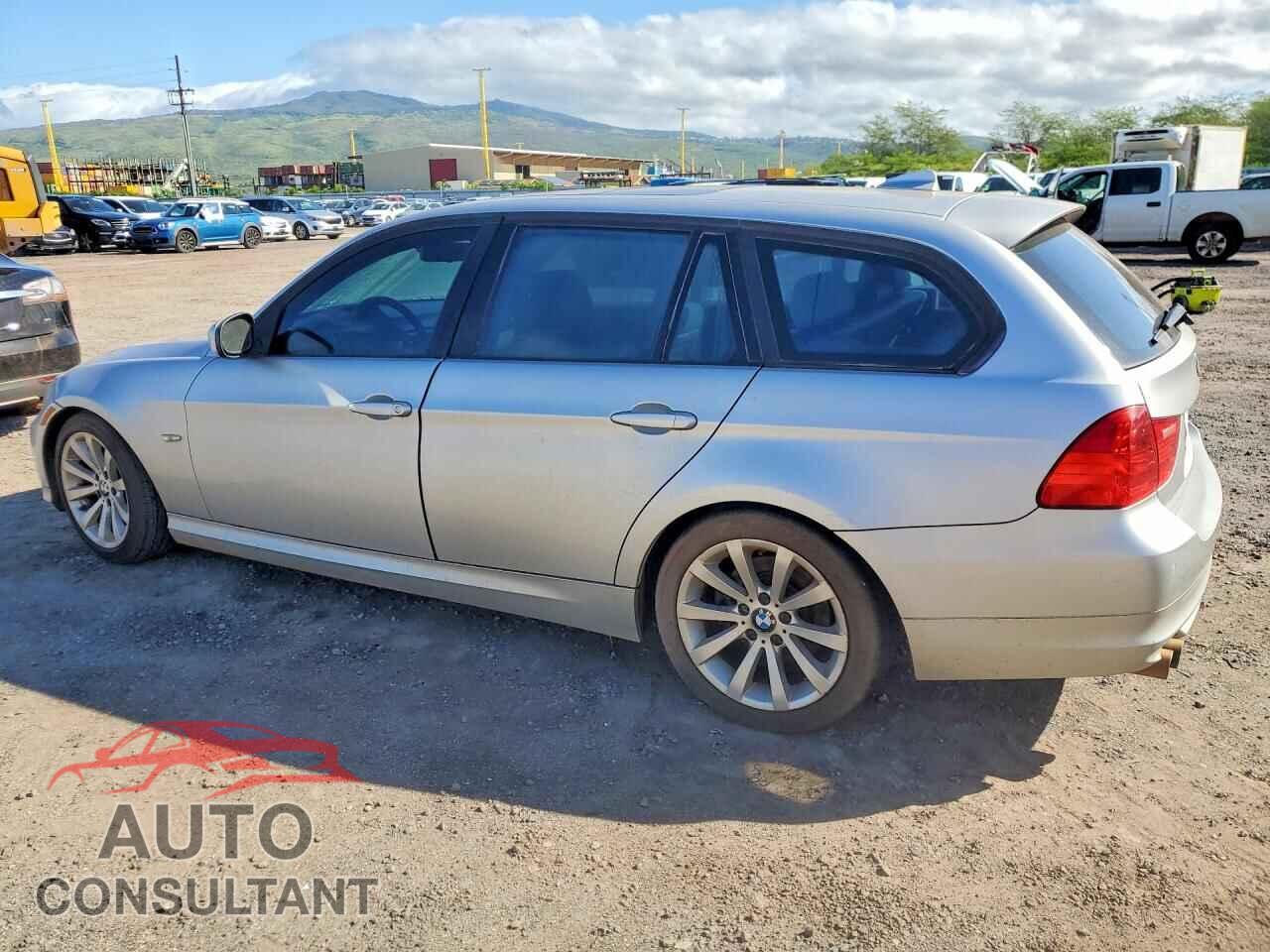BMW 3 SERIES 2012 - WBAUT9C50CA192388
