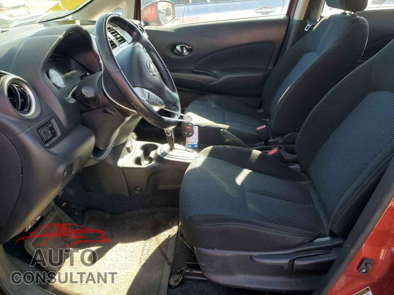 NISSAN VERSA 2017 - 3N1CE2CP0HL358543