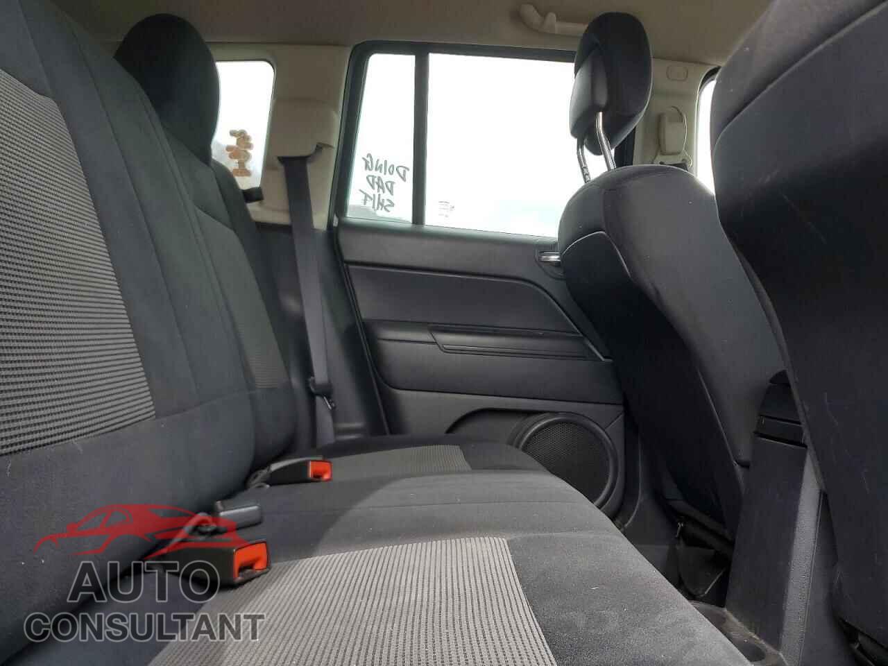 JEEP COMPASS 2012 - 1C4NJDBBXCD502651