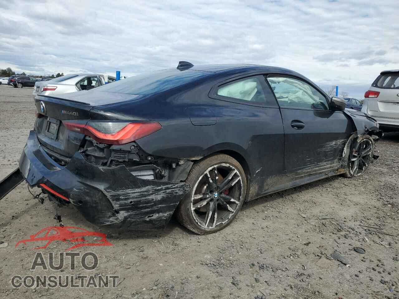 BMW M4 2021 - WBA13AR06MCF77172