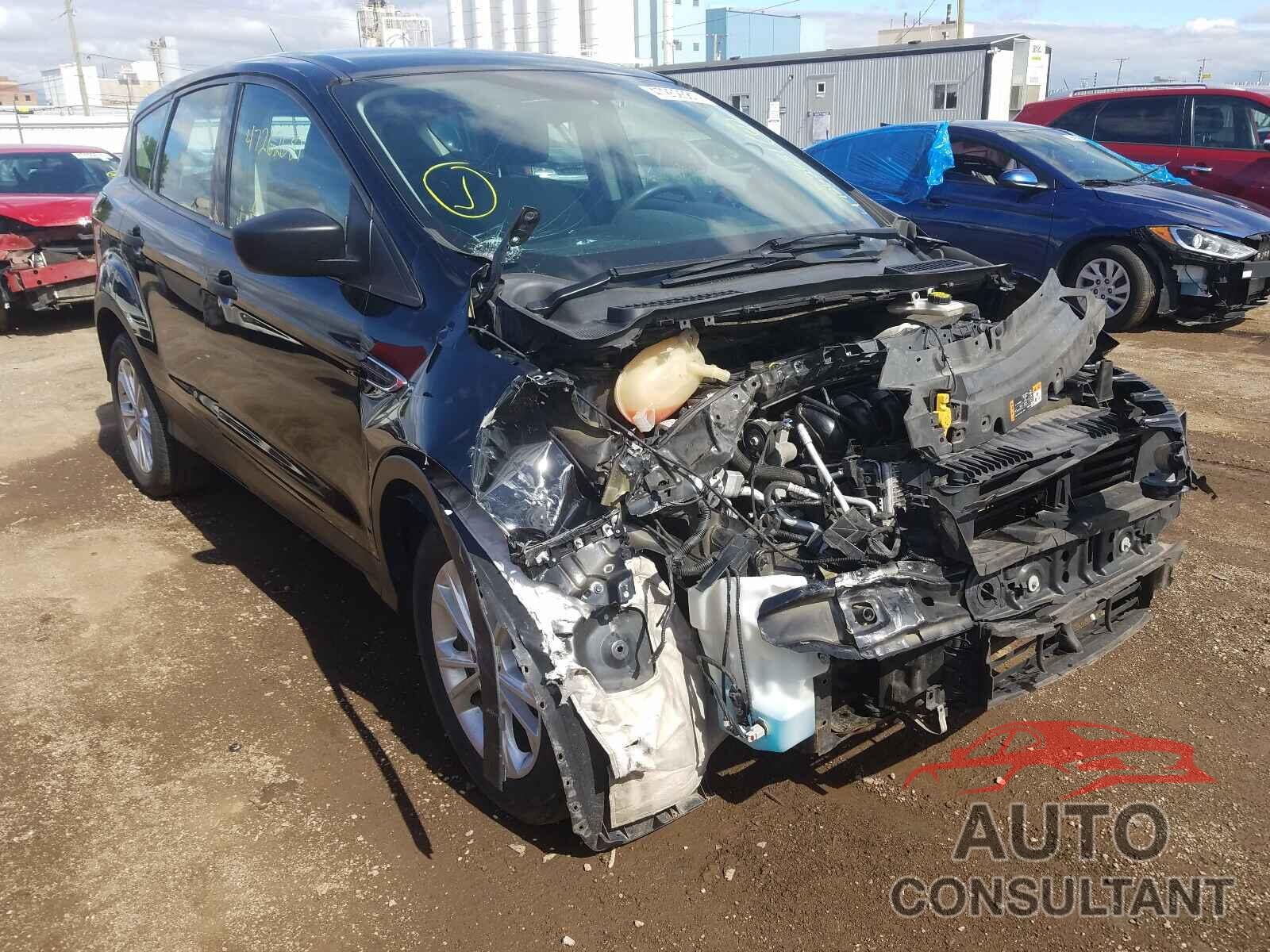 FORD ESCAPE 2017 - 1FMCU0F74HUC32011