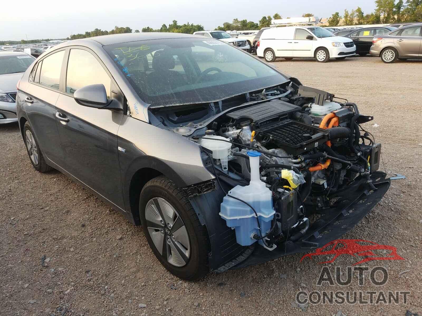 HYUNDAI IONIQ 2017 - KMHC65LC3HU049014