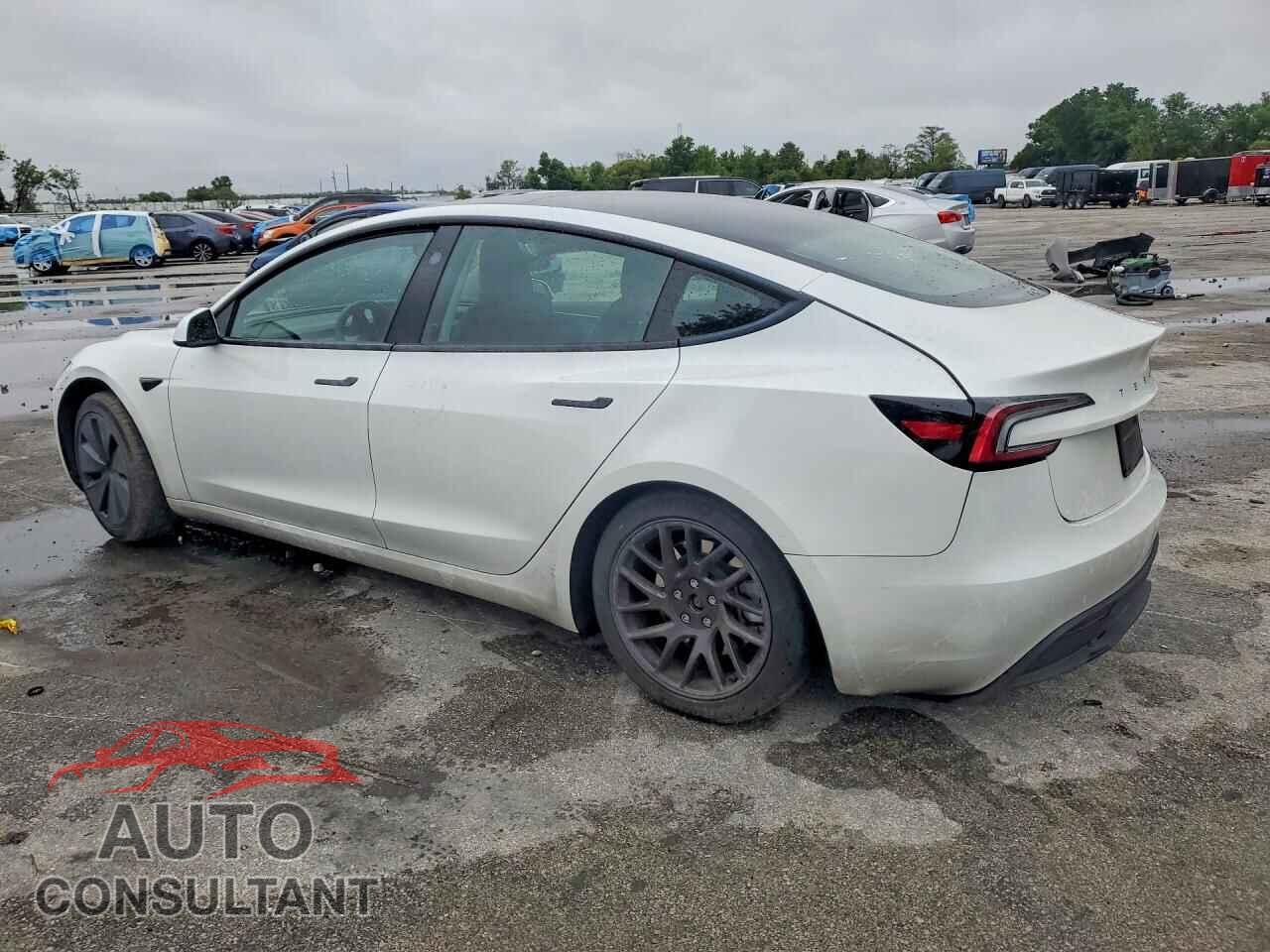 TESLA MODEL 3 2024 - 5YJ3E1EB0RF820821
