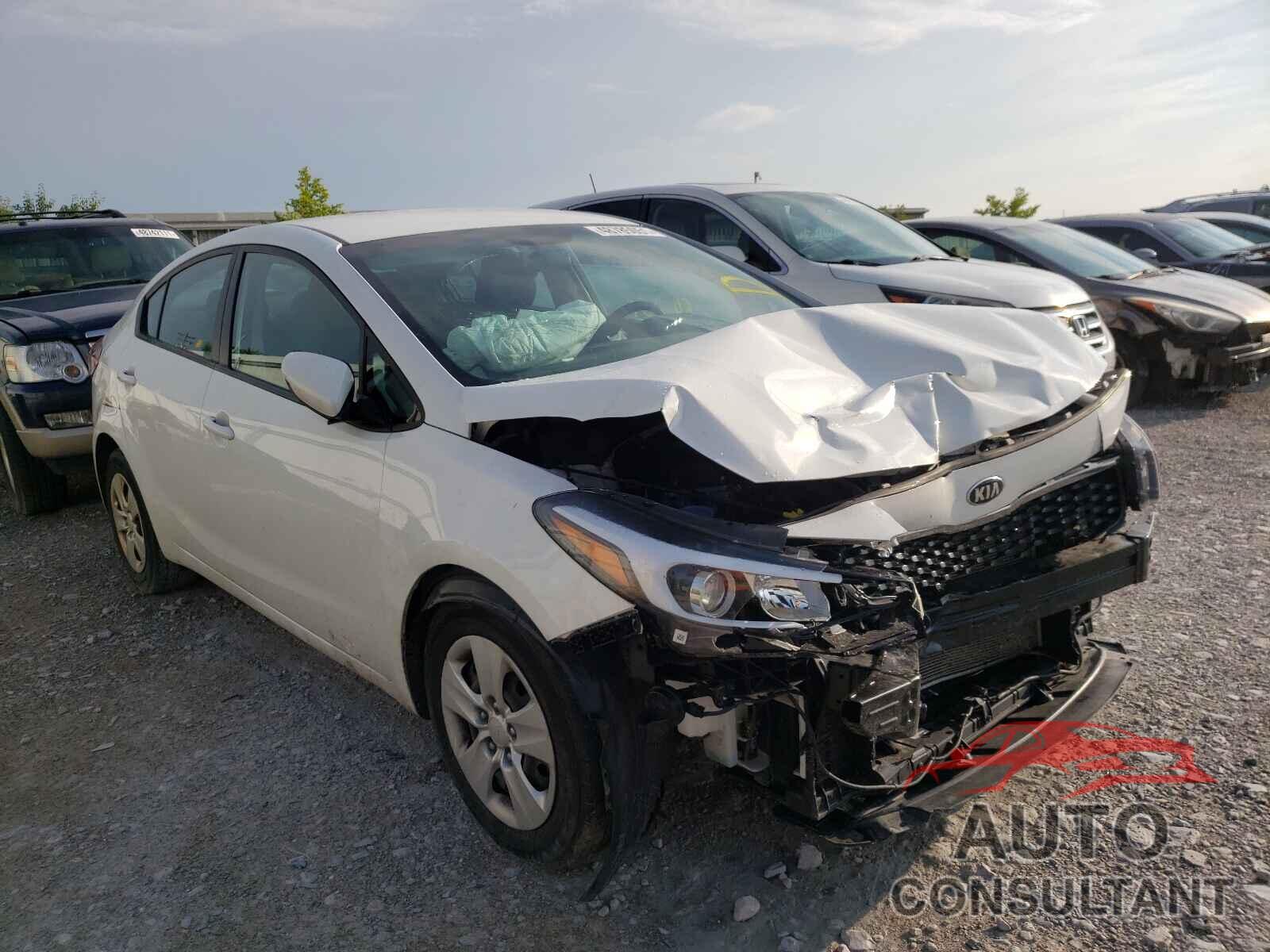 KIA FORTE 2017 - 3KPFK4A72HE081951