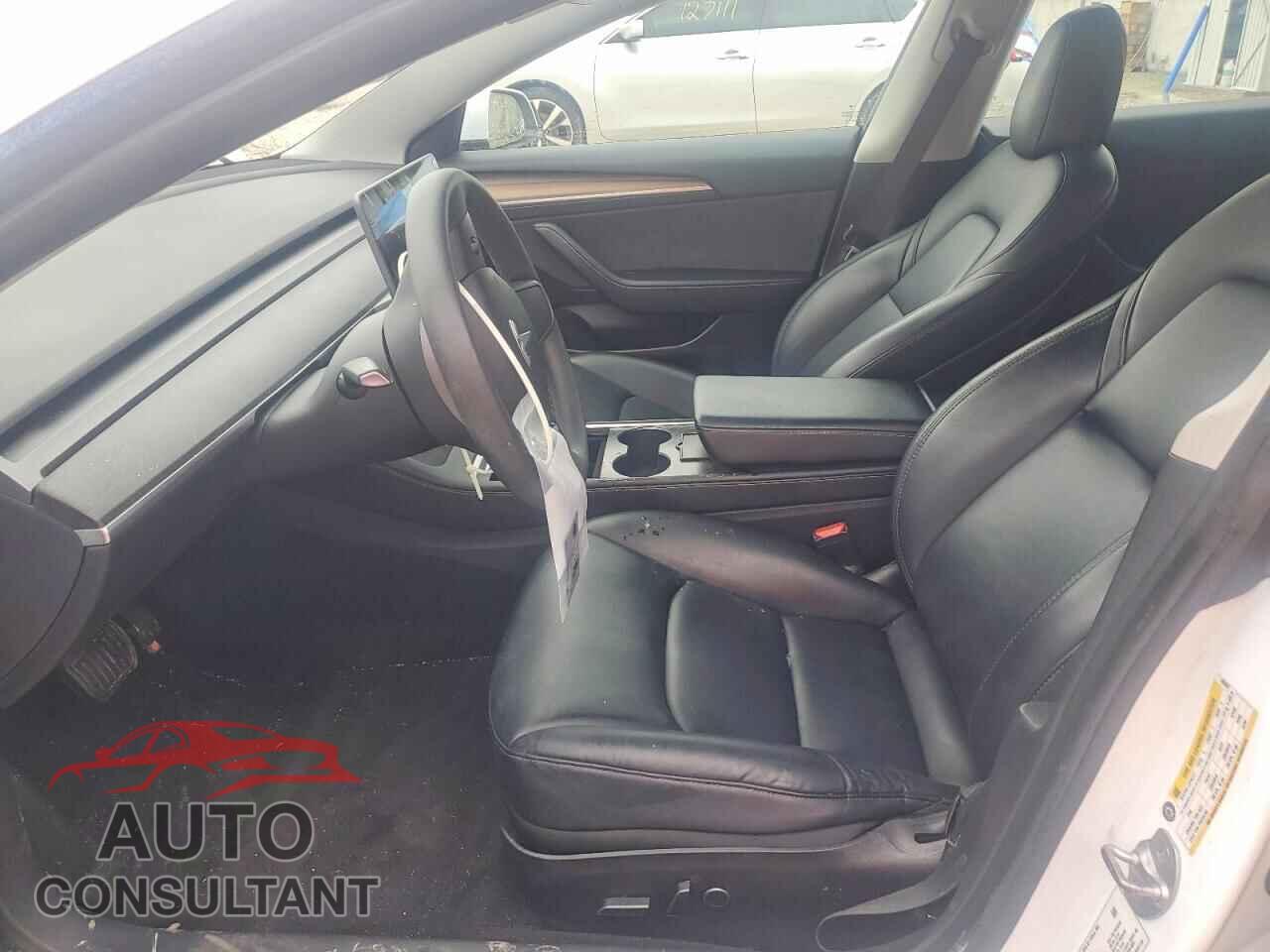 TESLA MODEL 3 2021 - 5YJ3E1EAXMF083532