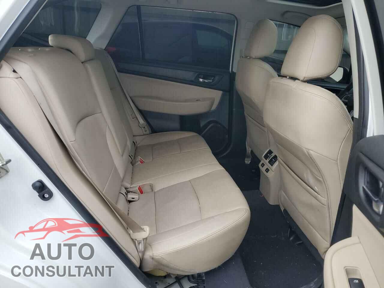 SUBARU OUTBACK 2017 - 4S4BSAKC3H3200716
