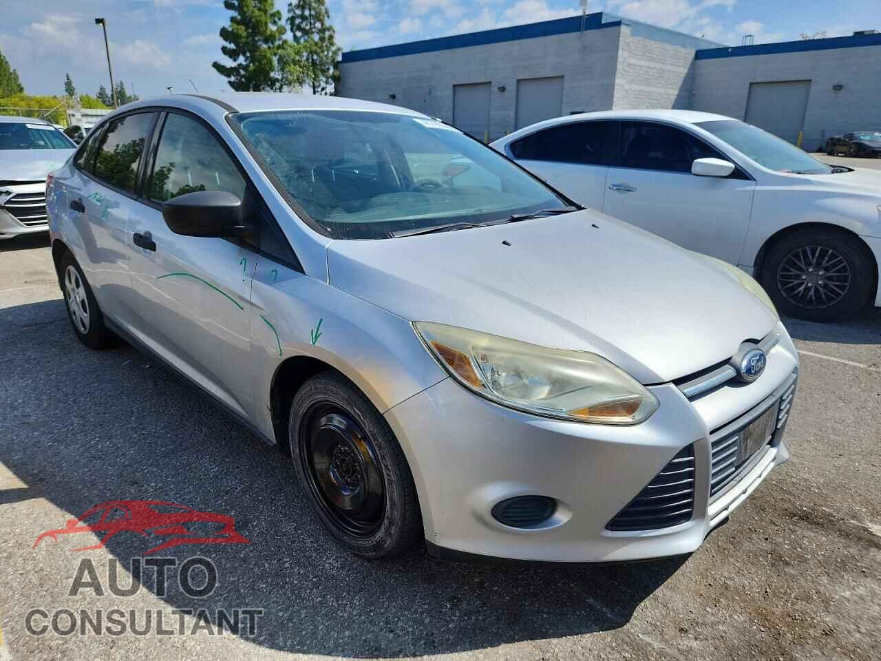 FORD FOCUS 2012 - 1FAHP3E23CL222390