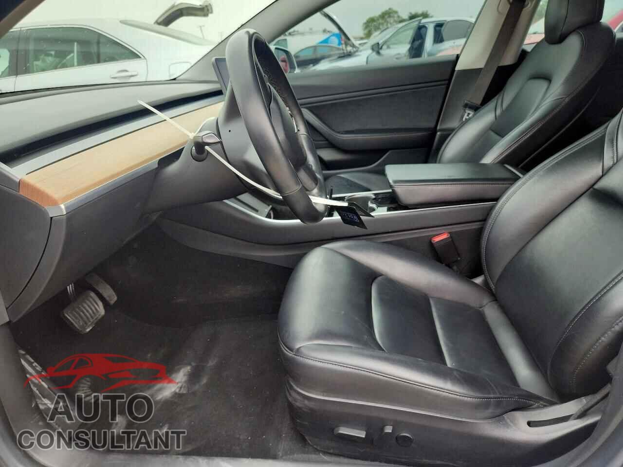TESLA MODEL 3 2018 - 5YJ3E1EB3JF112731