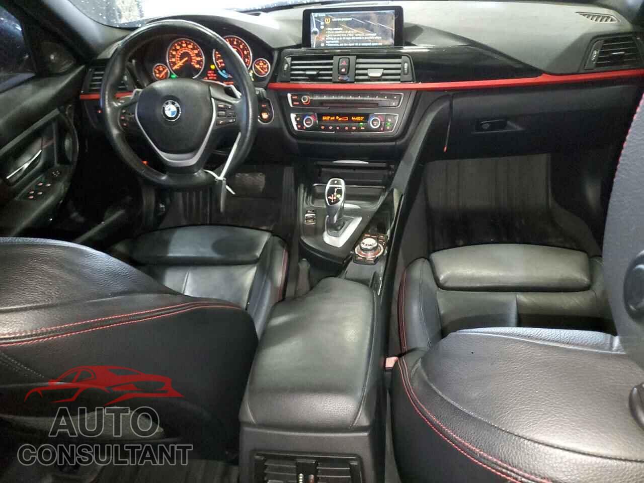 BMW 3 SERIES 2012 - WBA3A5C56CF256639