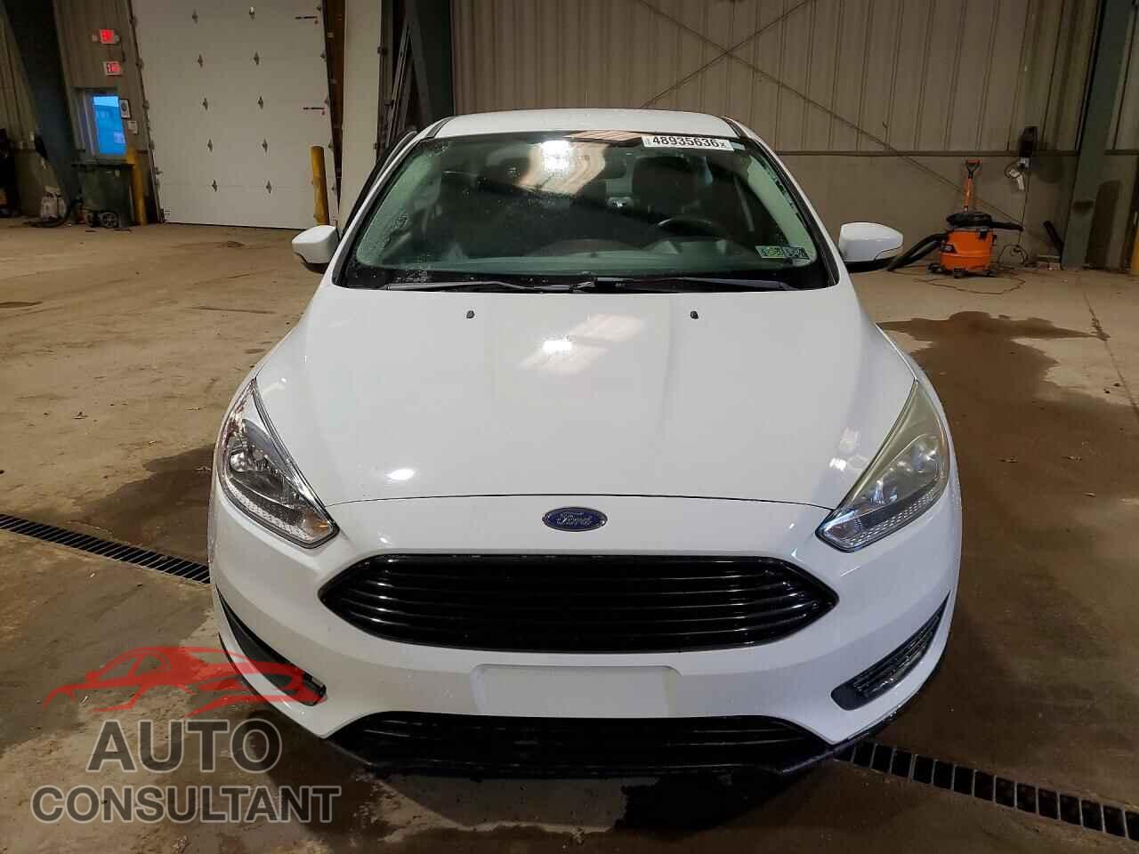 FORD FOCUS 2016 - 1FADP3F27GL257498
