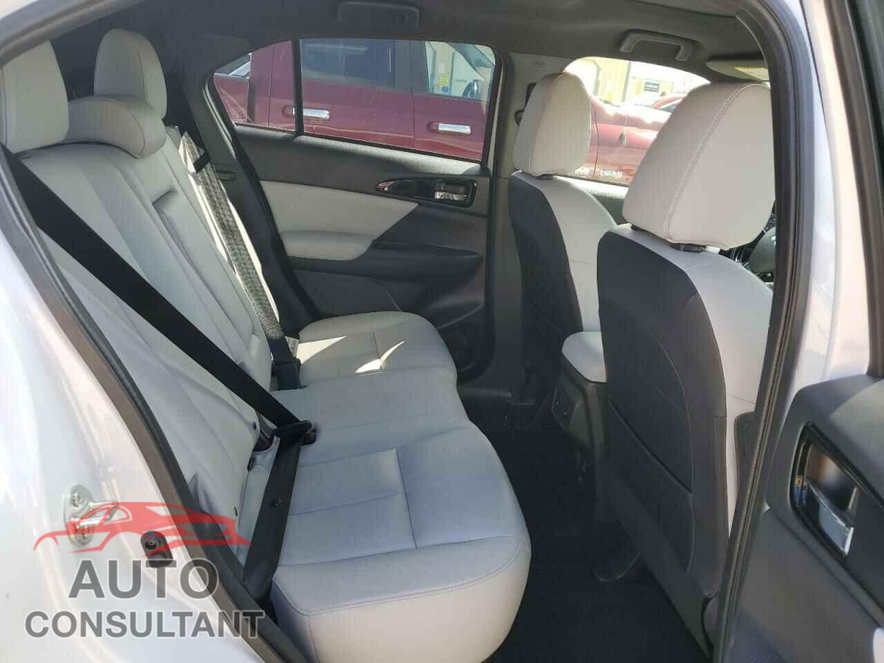 MITSUBISHI ECLIPSE 2023 - JA4ATWAA3PZ002881