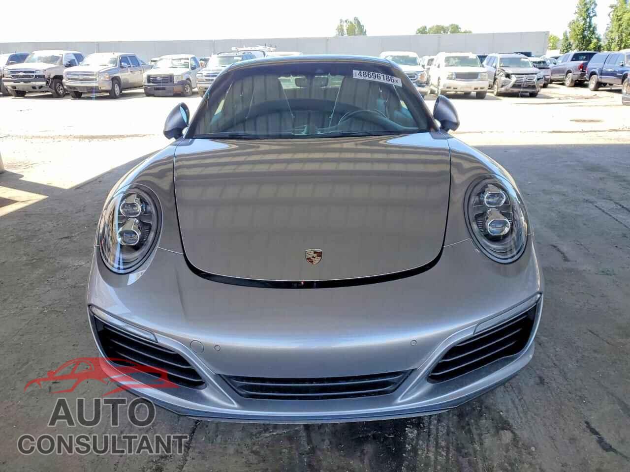 PORSCHE 911 2018 - WP0AA2A92JS105980