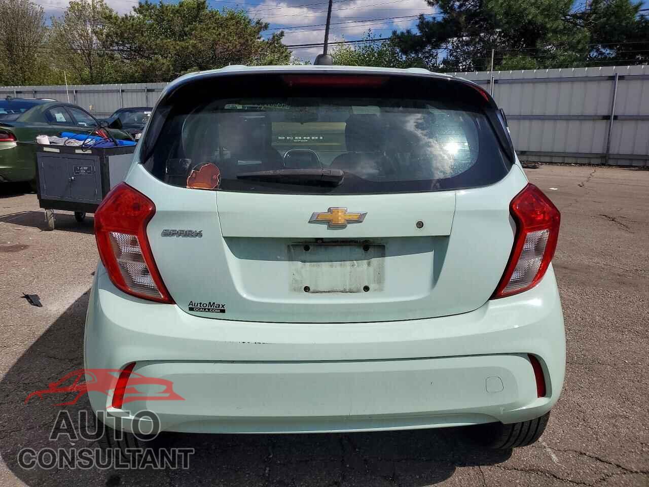 CHEVROLET SPARK 2018 - KL8CB6SA6JC480196