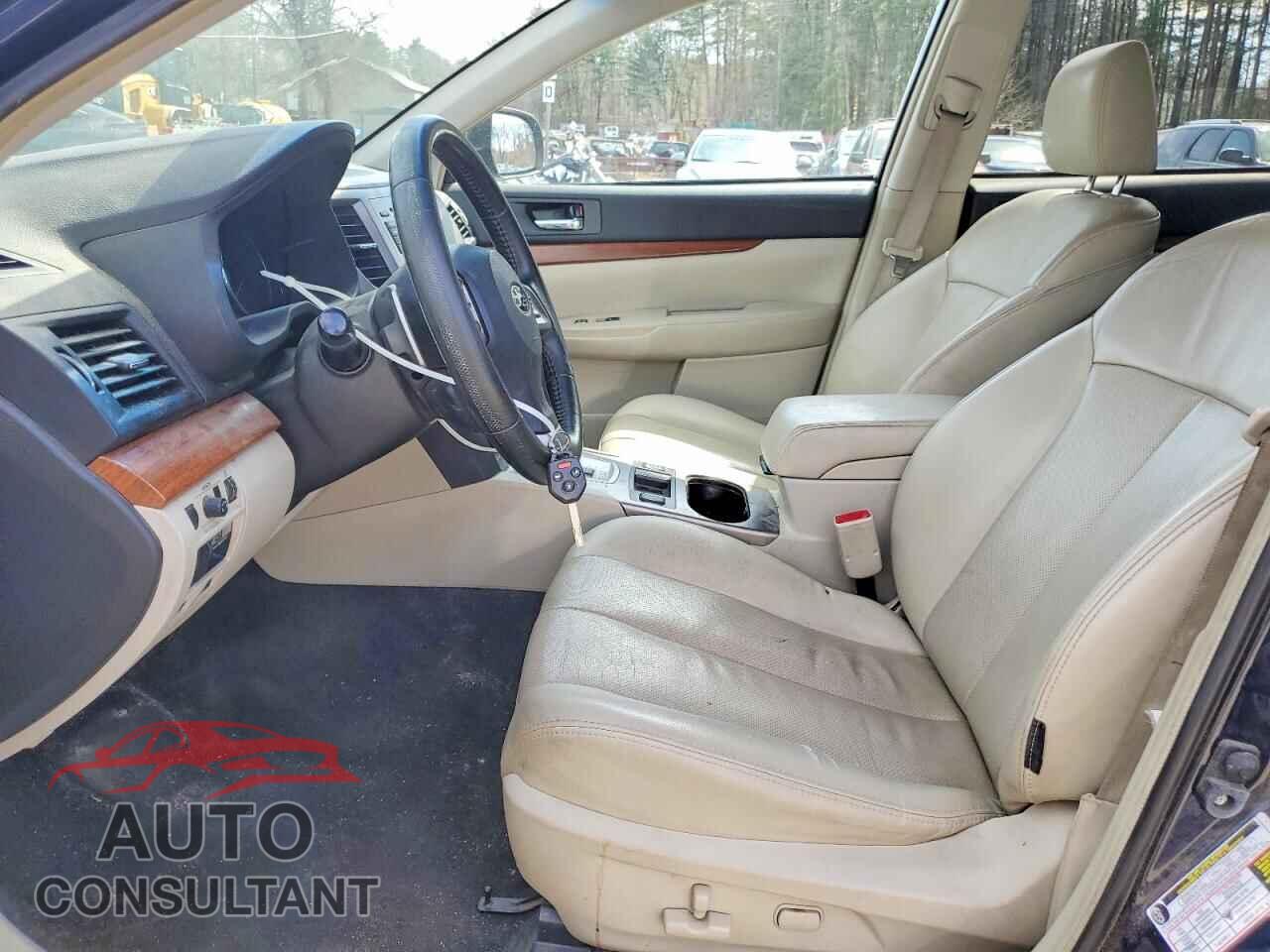 SUBARU OUTBACK 2014 - 4S4BRBKC4E3250246