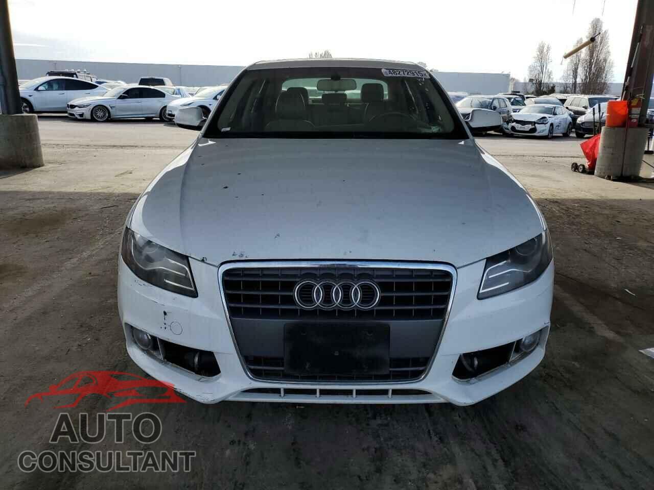 AUDI A4 2012 - WAUAFAFL2CN008325