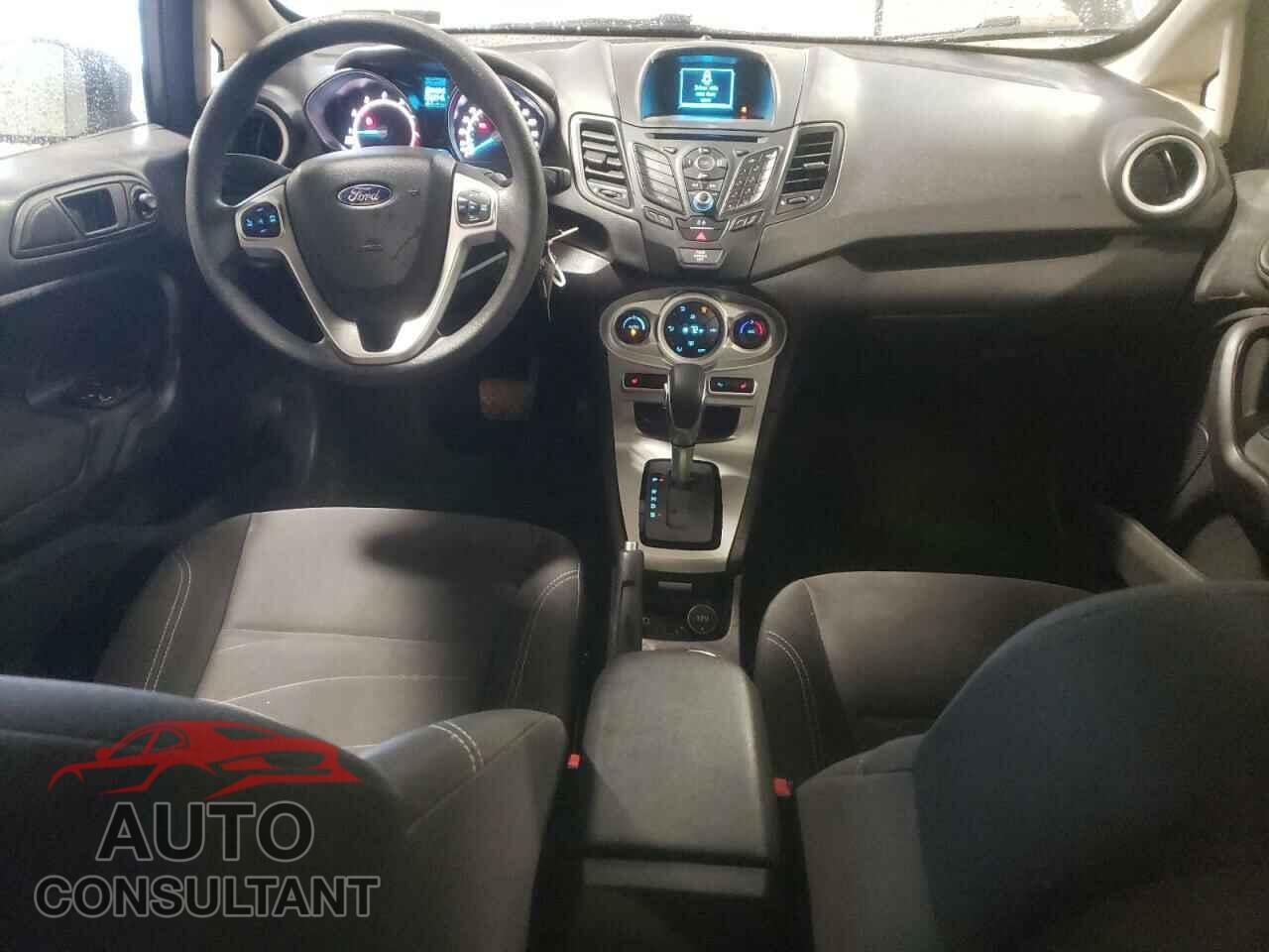 FORD FIESTA 2017 - 3FADP4BJ8HM134327