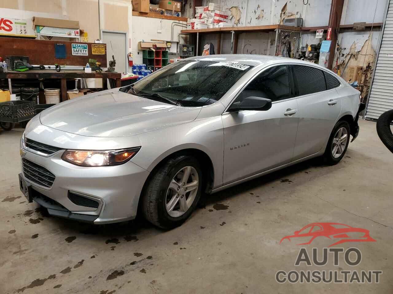 CHEVROLET MALIBU 2018 - 1G1ZB5ST4JF293267