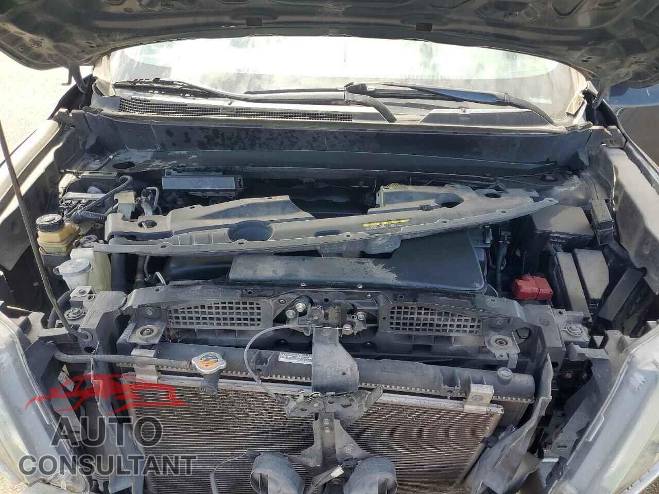 NISSAN PATHFINDER 2017 - 5N1DR2MN4HC604696