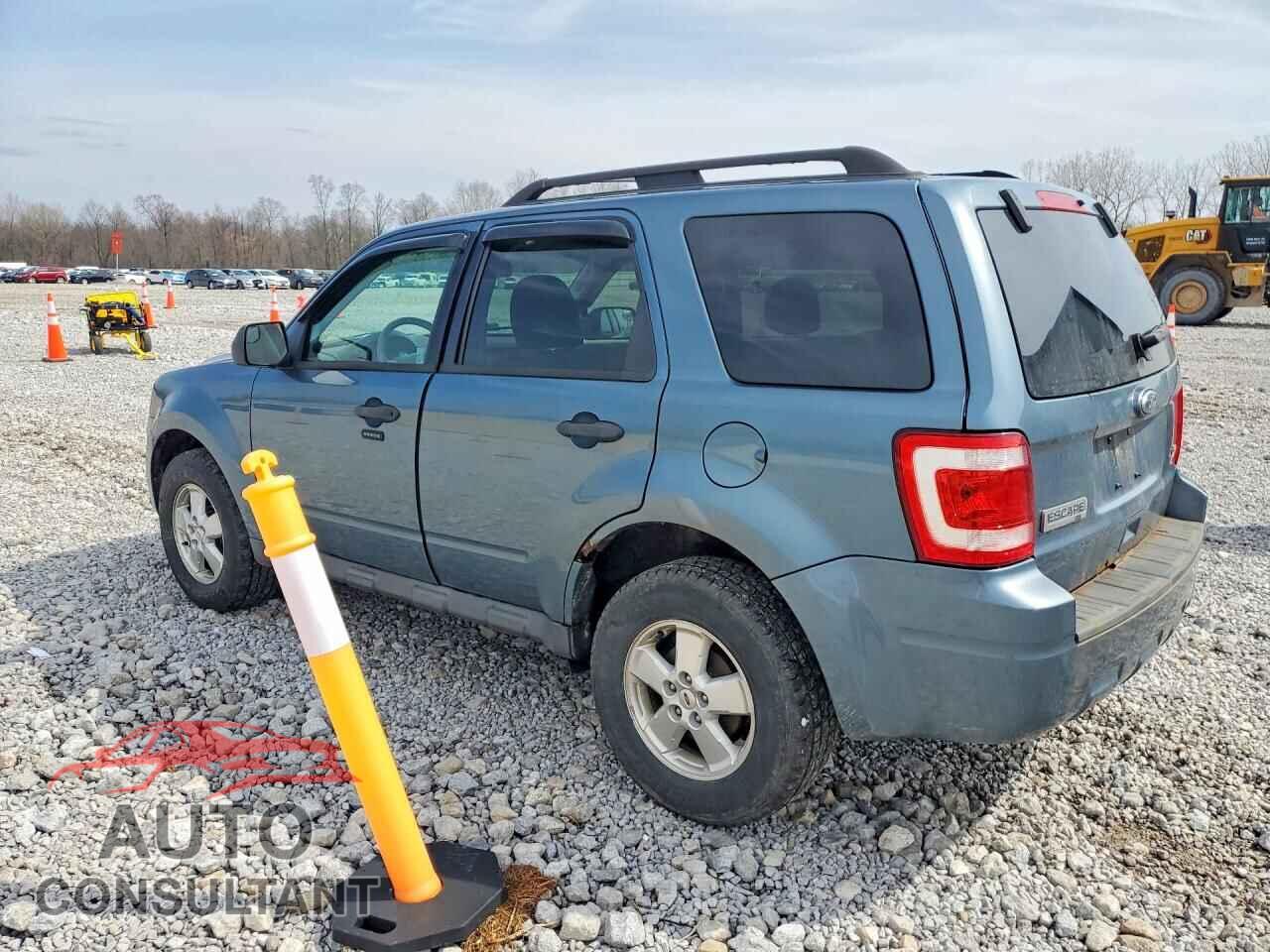 FORD ESCAPE 2010 - 1FMCU9DG7AKB54817