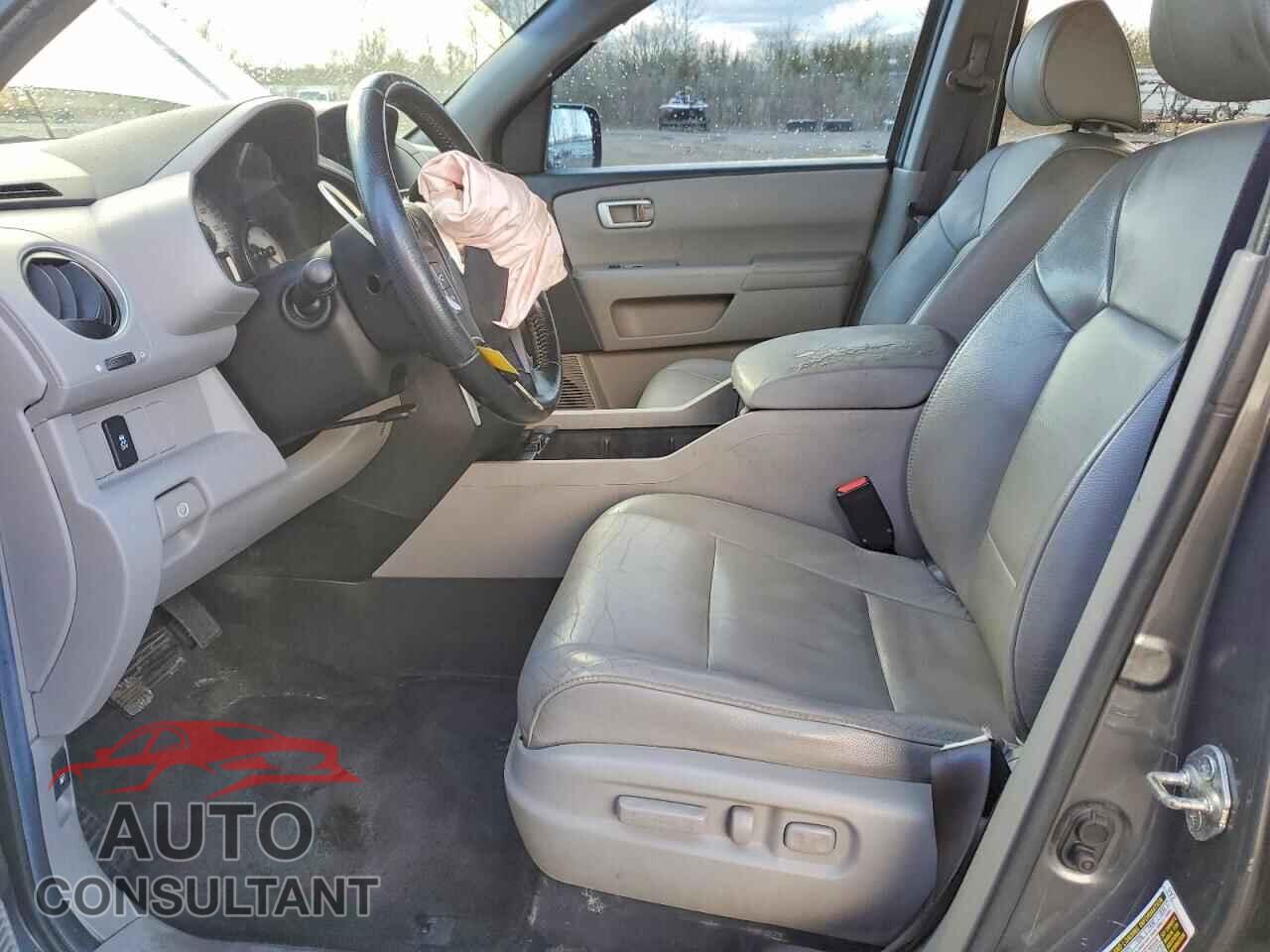 HONDA PILOT 2012 - 5FNYF4H5XCB012008