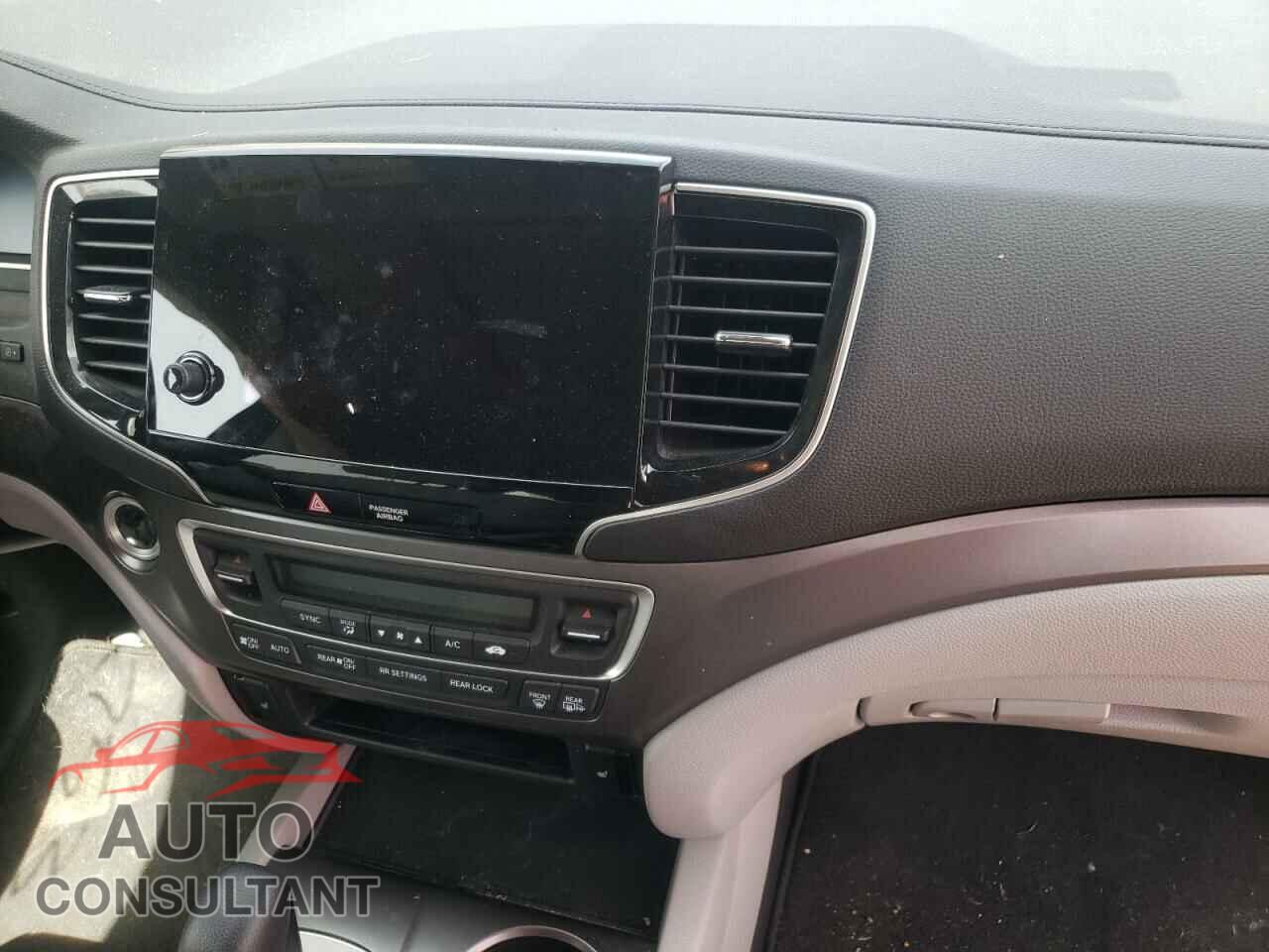HONDA PILOT 2020 - 5FNYF5H57LB012392